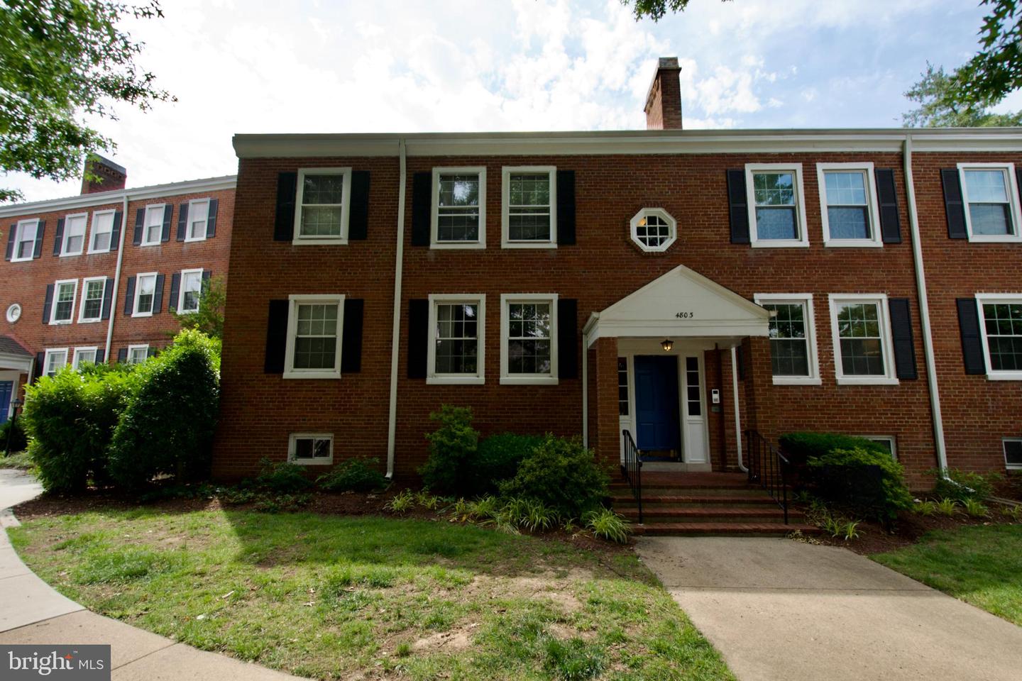 4803 30TH ST S #A2, ARLINGTON, Virginia 22206, 2 Bedrooms Bedrooms, ,2 BathroomsBathrooms,Residential,For sale,4803 30TH ST S #A2,VAAR2056132 MLS # VAAR2056132