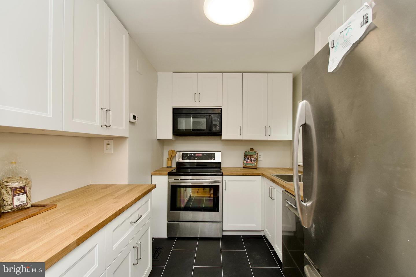 4803 30TH ST S #A2, ARLINGTON, Virginia 22206, 2 Bedrooms Bedrooms, ,2 BathroomsBathrooms,Residential,For sale,4803 30TH ST S #A2,VAAR2056132 MLS # VAAR2056132