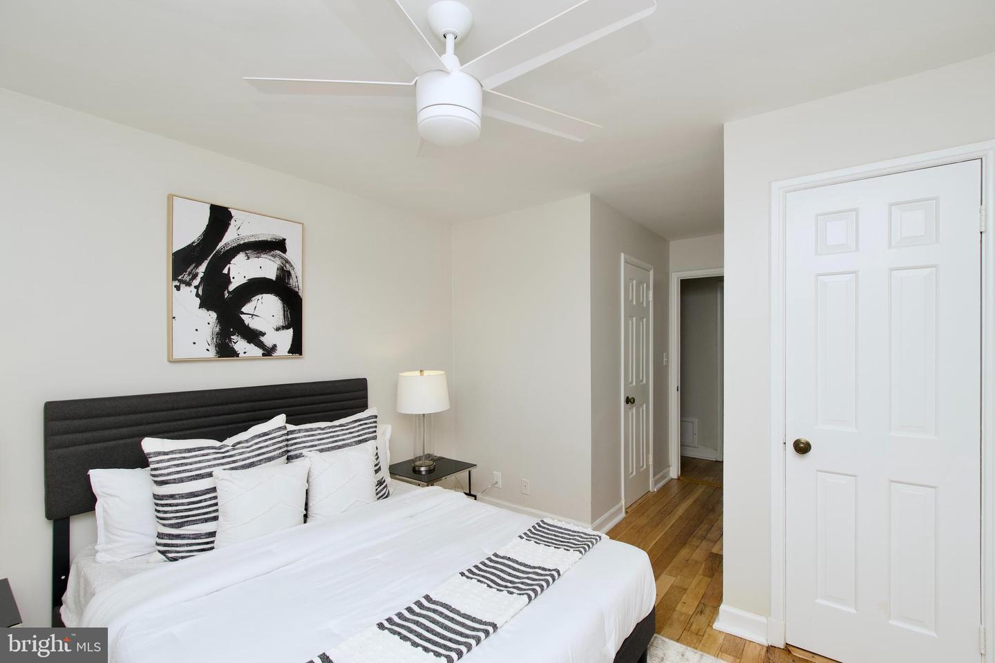 4803 30TH ST S #A2, ARLINGTON, Virginia 22206, 2 Bedrooms Bedrooms, ,2 BathroomsBathrooms,Residential,For sale,4803 30TH ST S #A2,VAAR2056132 MLS # VAAR2056132