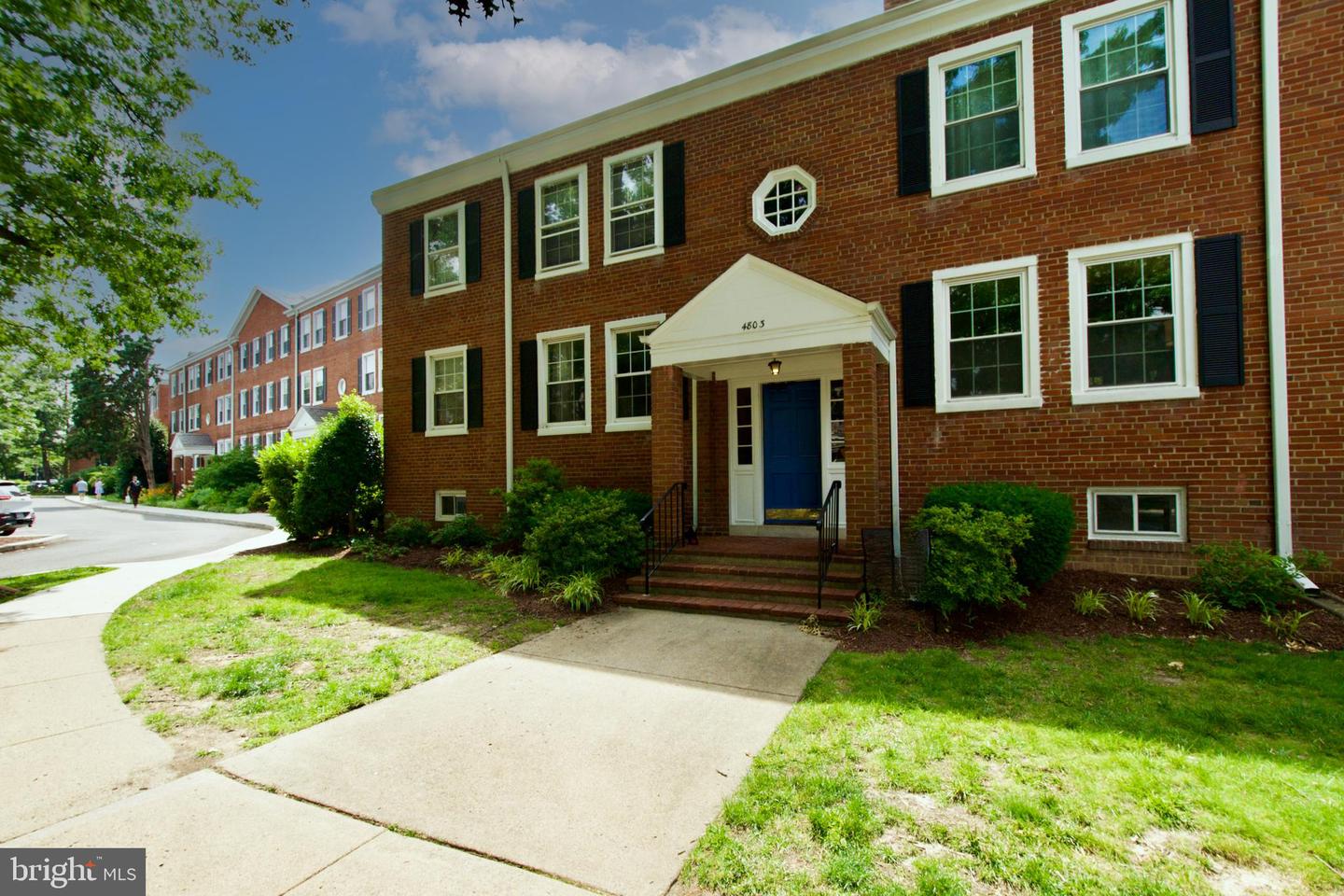 4803 30TH ST S #A2, ARLINGTON, Virginia 22206, 2 Bedrooms Bedrooms, ,2 BathroomsBathrooms,Residential,For sale,4803 30TH ST S #A2,VAAR2056132 MLS # VAAR2056132