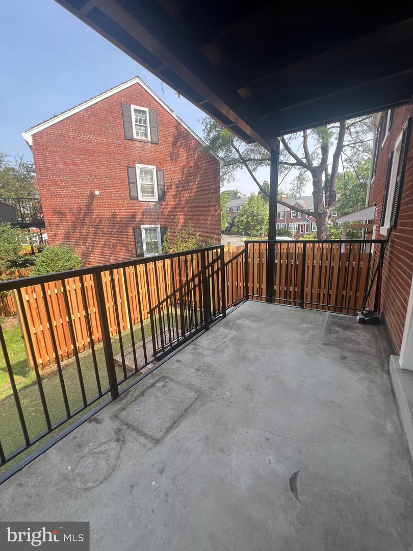 4803 30TH ST S #A2, ARLINGTON, Virginia 22206, 2 Bedrooms Bedrooms, ,2 BathroomsBathrooms,Residential,For sale,4803 30TH ST S #A2,VAAR2056132 MLS # VAAR2056132