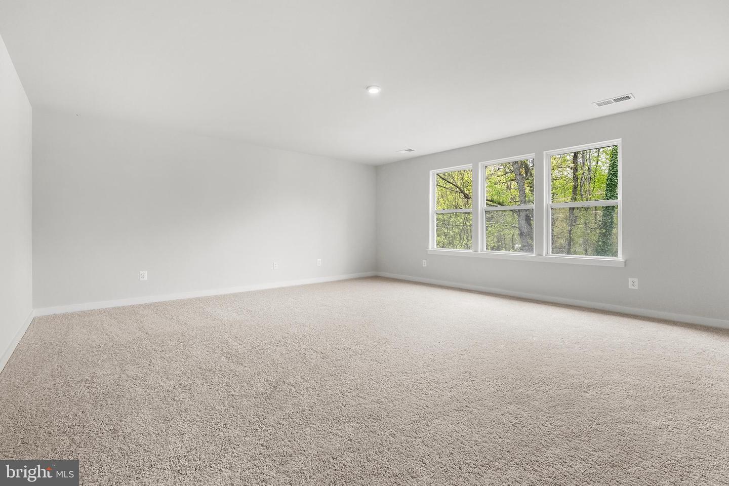 109 HILLSDALE DR, FREDERICKSBURG, Virginia 22405, 4 Bedrooms Bedrooms, ,3 BathroomsBathrooms,Residential,For sale,109 HILLSDALE DR,VAST2037956 MLS # VAST2037956