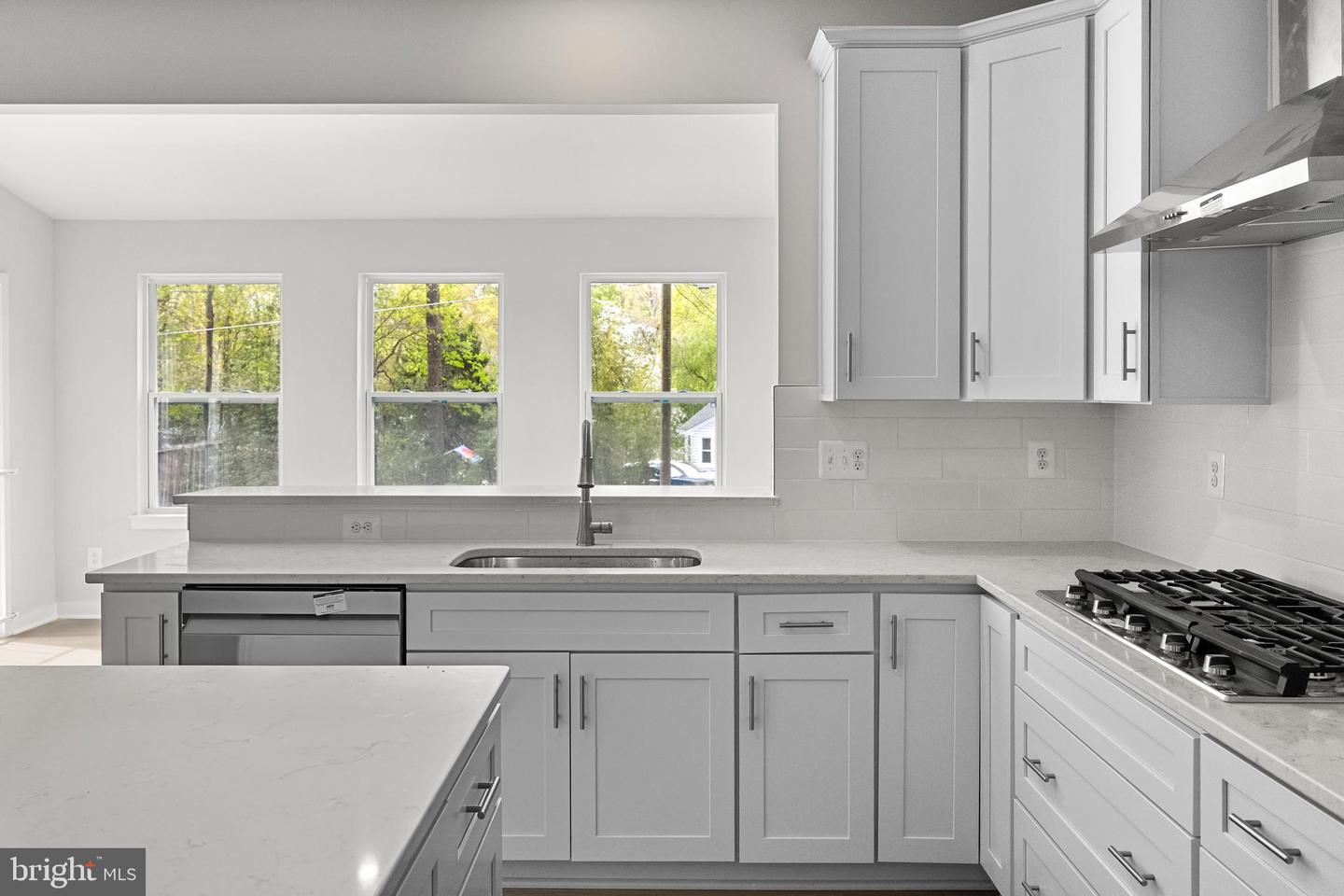 109 HILLSDALE DR, FREDERICKSBURG, Virginia 22405, 4 Bedrooms Bedrooms, ,3 BathroomsBathrooms,Residential,For sale,109 HILLSDALE DR,VAST2037956 MLS # VAST2037956