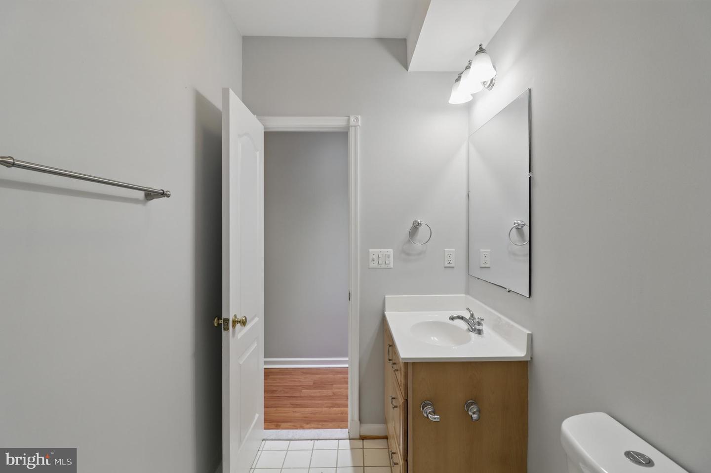 42827 FREEDOM ST, CHANTILLY, Virginia 20152, 5 Bedrooms Bedrooms, ,3 BathroomsBathrooms,Residential,For sale,42827 FREEDOM ST,VALO2094812 MLS # VALO2094812