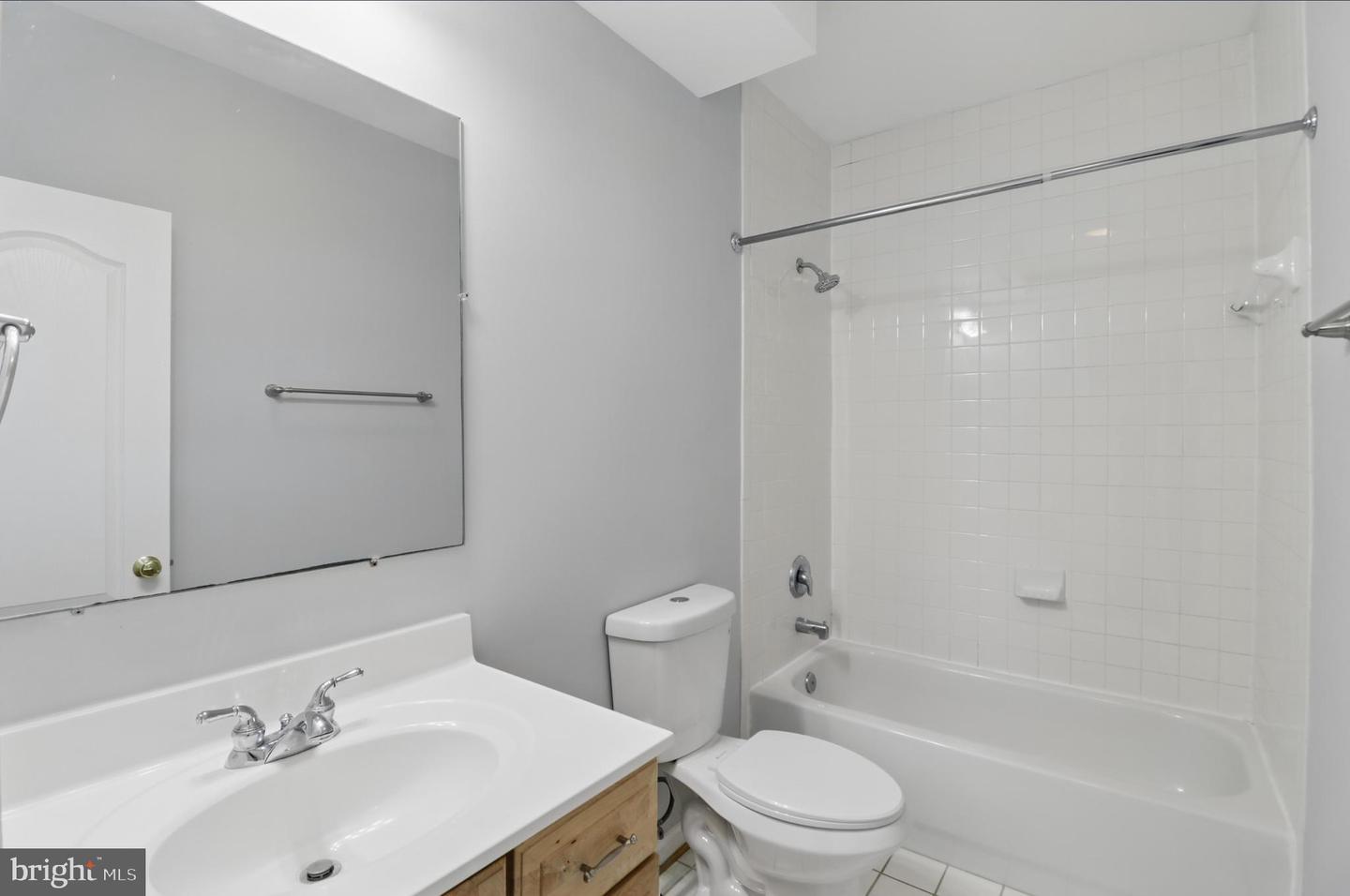 42827 FREEDOM ST, CHANTILLY, Virginia 20152, 5 Bedrooms Bedrooms, ,3 BathroomsBathrooms,Residential,For sale,42827 FREEDOM ST,VALO2094812 MLS # VALO2094812