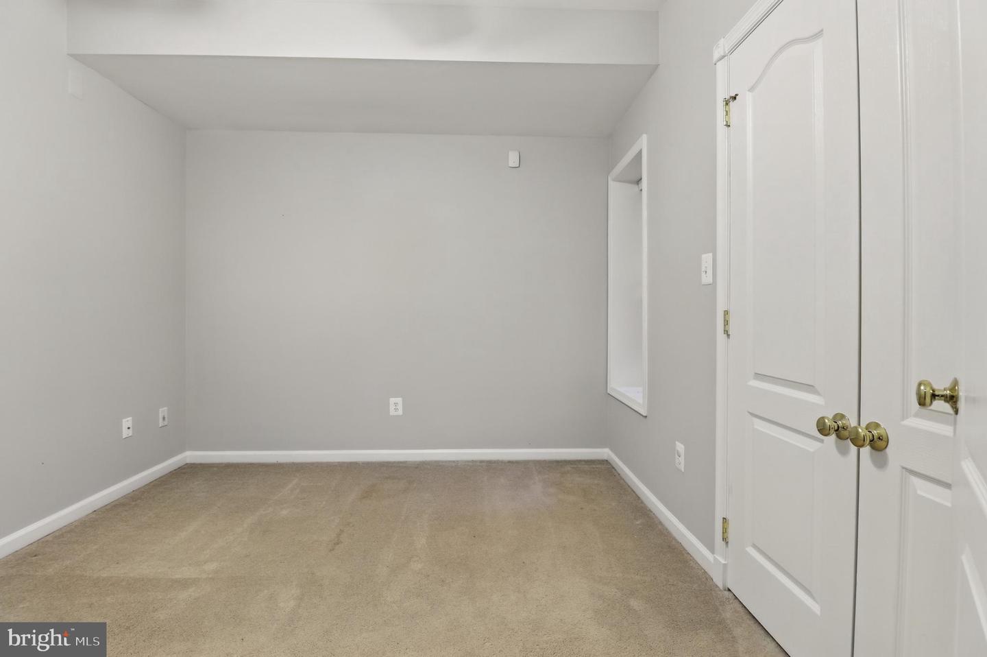 42827 FREEDOM ST, CHANTILLY, Virginia 20152, 5 Bedrooms Bedrooms, ,3 BathroomsBathrooms,Residential,For sale,42827 FREEDOM ST,VALO2094812 MLS # VALO2094812