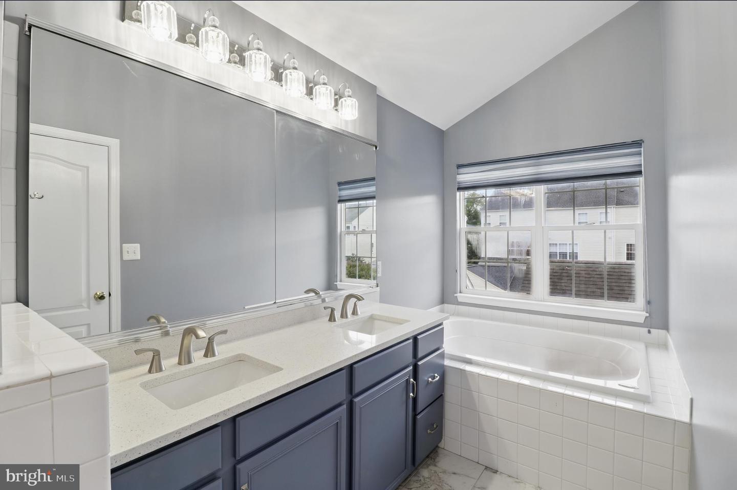 42827 FREEDOM ST, CHANTILLY, Virginia 20152, 5 Bedrooms Bedrooms, ,3 BathroomsBathrooms,Residential,For sale,42827 FREEDOM ST,VALO2094812 MLS # VALO2094812
