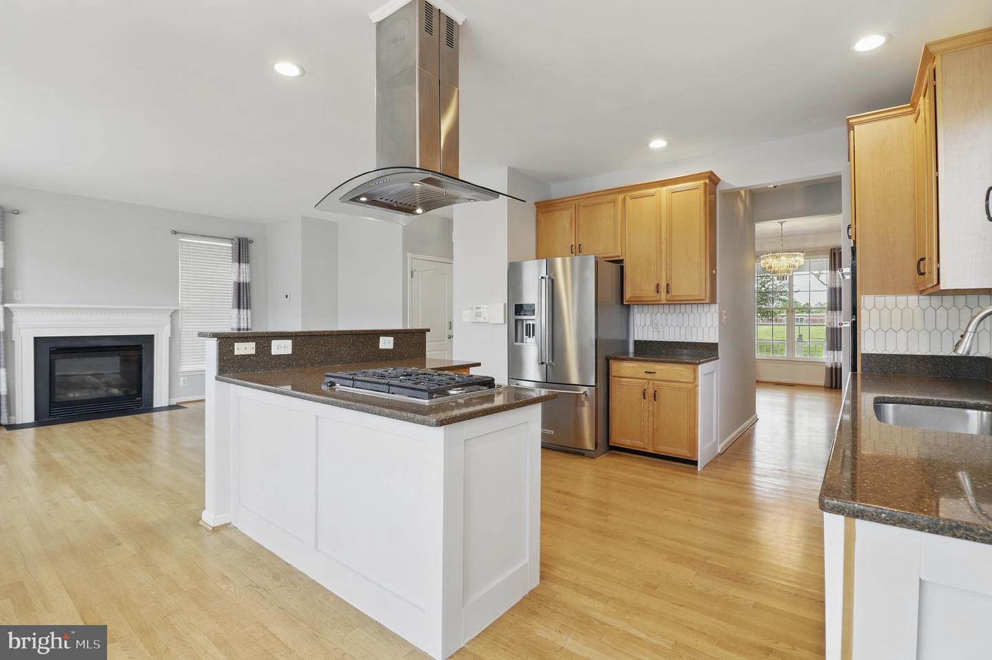 42827 FREEDOM ST, CHANTILLY, Virginia 20152, 5 Bedrooms Bedrooms, ,3 BathroomsBathrooms,Residential,For sale,42827 FREEDOM ST,VALO2094812 MLS # VALO2094812
