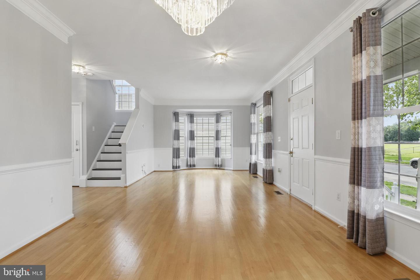 42827 FREEDOM ST, CHANTILLY, Virginia 20152, 5 Bedrooms Bedrooms, ,3 BathroomsBathrooms,Residential,For sale,42827 FREEDOM ST,VALO2094812 MLS # VALO2094812