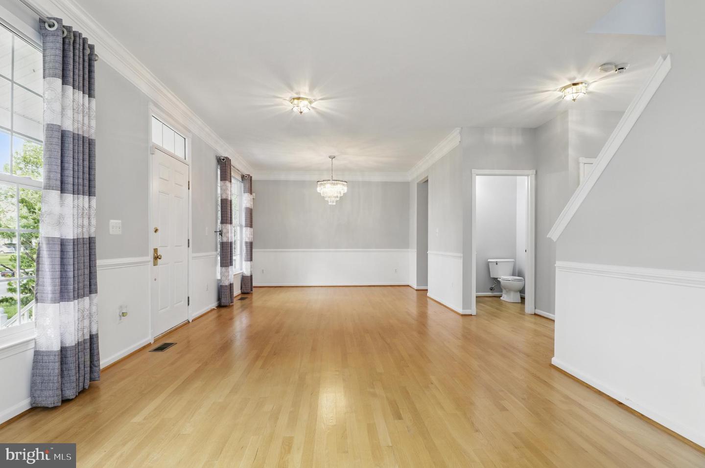 42827 FREEDOM ST, CHANTILLY, Virginia 20152, 5 Bedrooms Bedrooms, ,3 BathroomsBathrooms,Residential,For sale,42827 FREEDOM ST,VALO2094812 MLS # VALO2094812