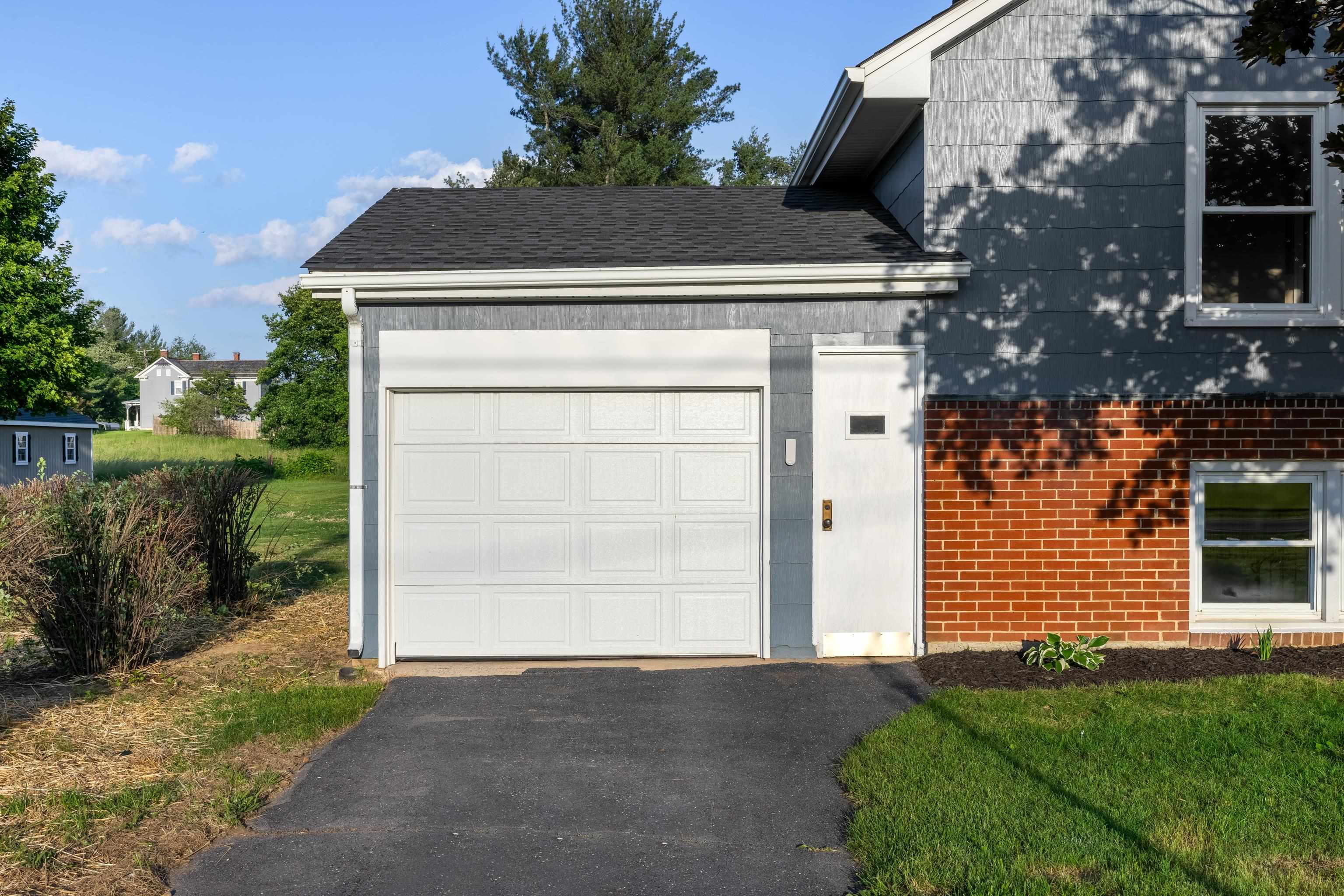 200 DOGWOOD AVE, GROTTOES, Virginia 24441, 4 Bedrooms Bedrooms, ,2 BathroomsBathrooms,Residential,200 DOGWOOD AVE,665427 MLS # 665427