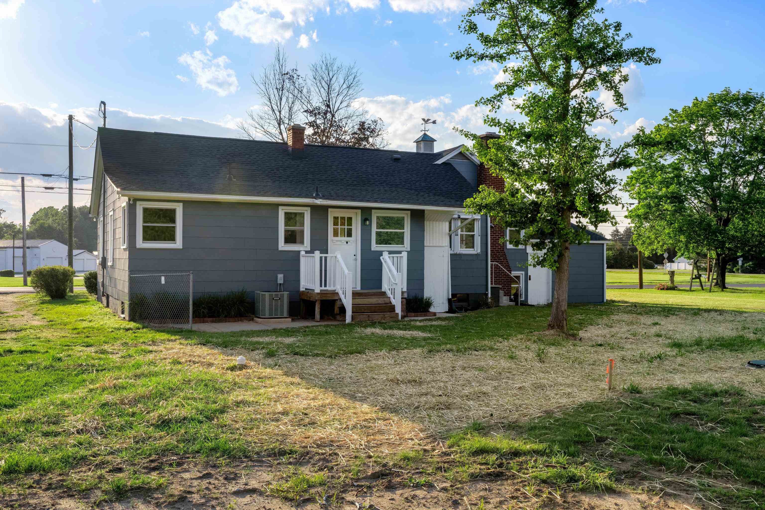 200 DOGWOOD AVE, GROTTOES, Virginia 24441, 4 Bedrooms Bedrooms, ,2 BathroomsBathrooms,Residential,200 DOGWOOD AVE,665427 MLS # 665427