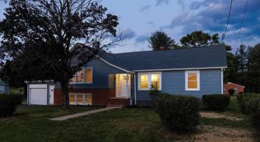 200 DOGWOOD AVE, GROTTOES, Virginia 24441, 4 Bedrooms Bedrooms, ,2 BathroomsBathrooms,Residential,200 DOGWOOD AVE,665427 MLS # 665427