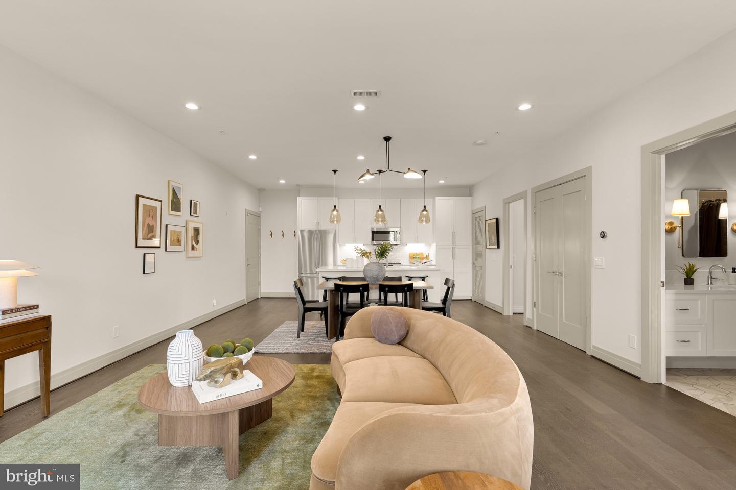 770 PARK RD NW #201, WASHINGTON, District Of Columbia 20010, 3 Bedrooms Bedrooms, ,2 BathroomsBathrooms,Residential,For sale,770 PARK RD NW #201,DCDC2198218 MLS # DCDC2198218