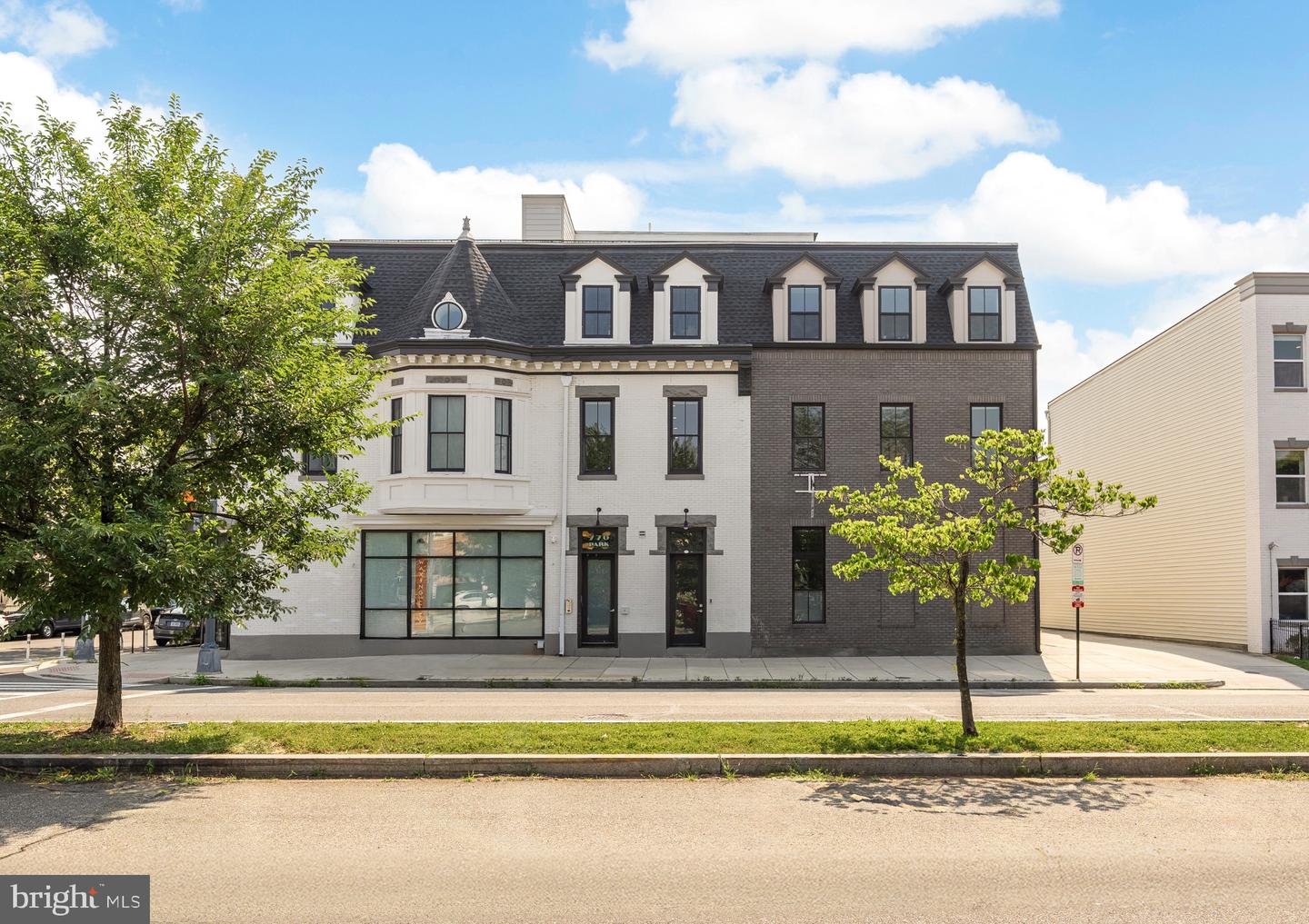 770 PARK RD NW #201, WASHINGTON, District Of Columbia 20010, 3 Bedrooms Bedrooms, ,2 BathroomsBathrooms,Residential,For sale,770 PARK RD NW #201,DCDC2198218 MLS # DCDC2198218