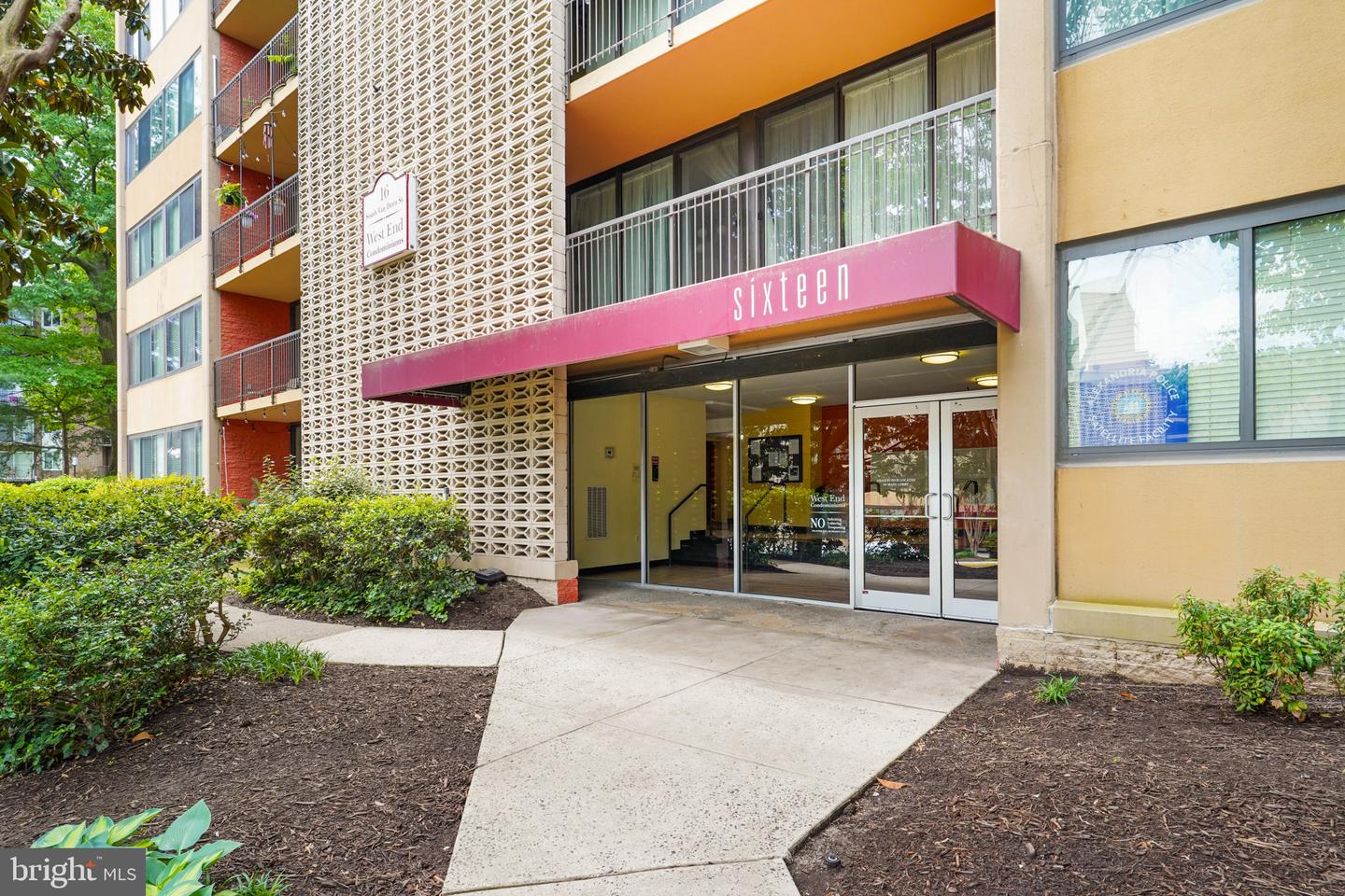 16 S VAN DORN ST #406, ALEXANDRIA, Virginia 22304, 2 Bedrooms Bedrooms, ,1 BathroomBathrooms,Residential,For sale,16 S VAN DORN ST #406,VAAX2044850 MLS # VAAX2044850