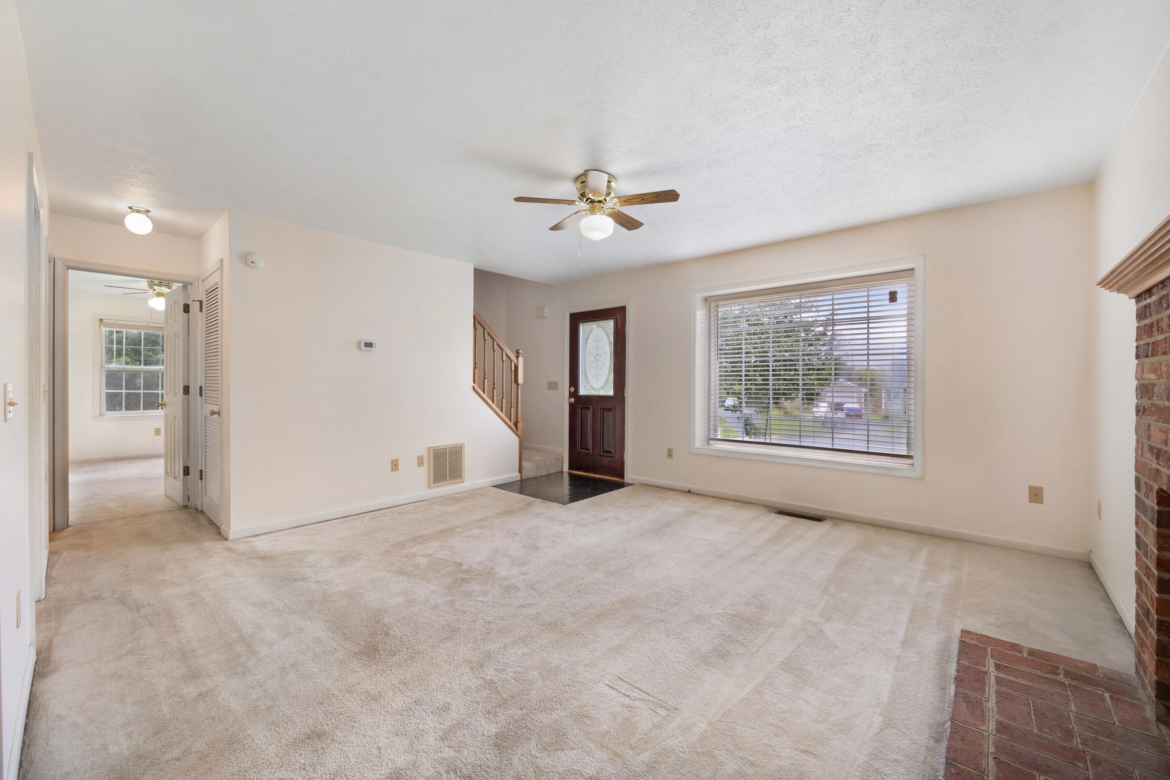 113 SUN BRIAR CT, NEW MARKET, Virginia 22844, 3 Bedrooms Bedrooms, ,2 BathroomsBathrooms,Residential,113 SUN BRIAR CT,665772 MLS # 665772