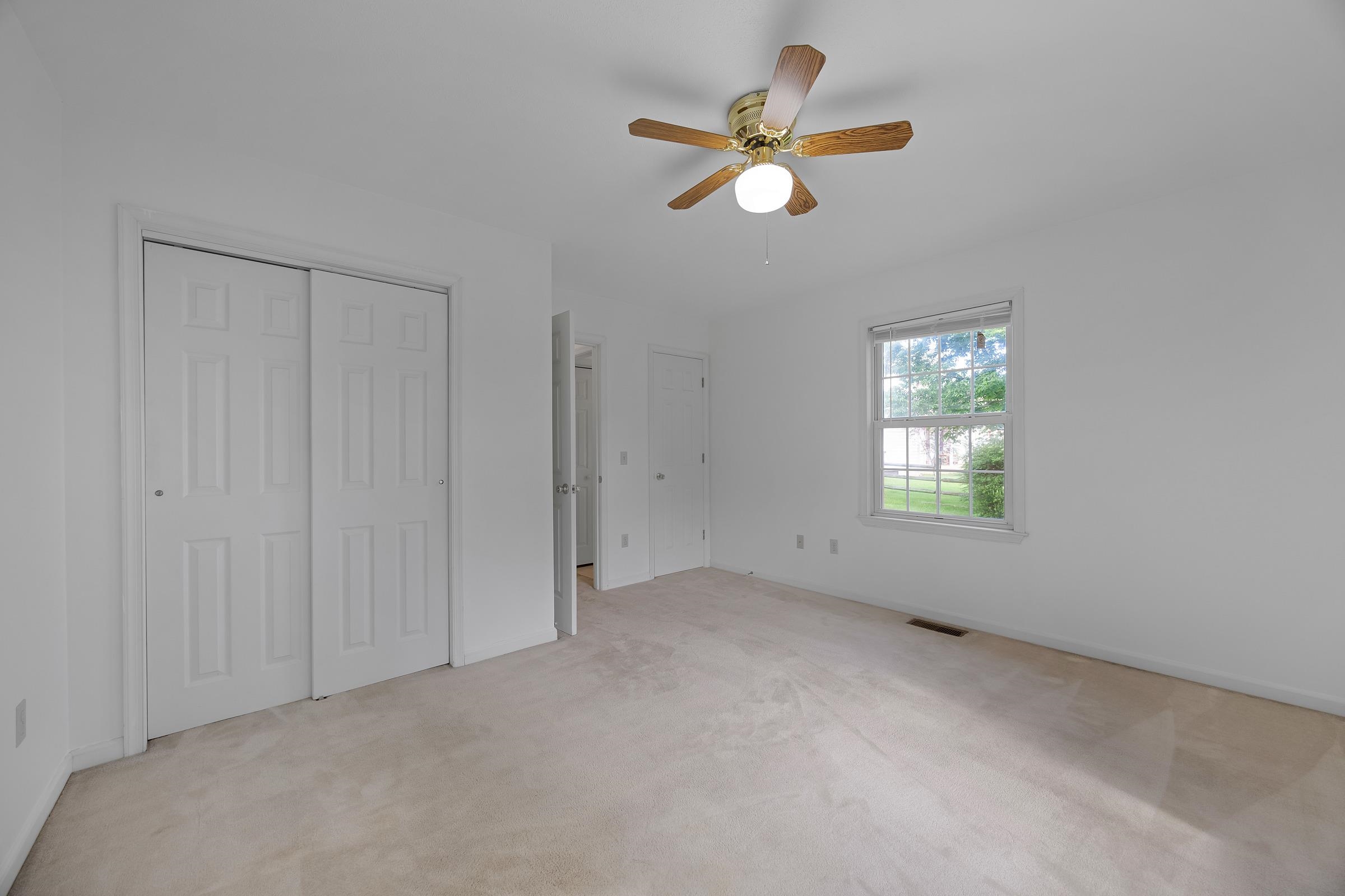 113 SUN BRIAR CT, NEW MARKET, Virginia 22844, 3 Bedrooms Bedrooms, ,2 BathroomsBathrooms,Residential,113 SUN BRIAR CT,665772 MLS # 665772