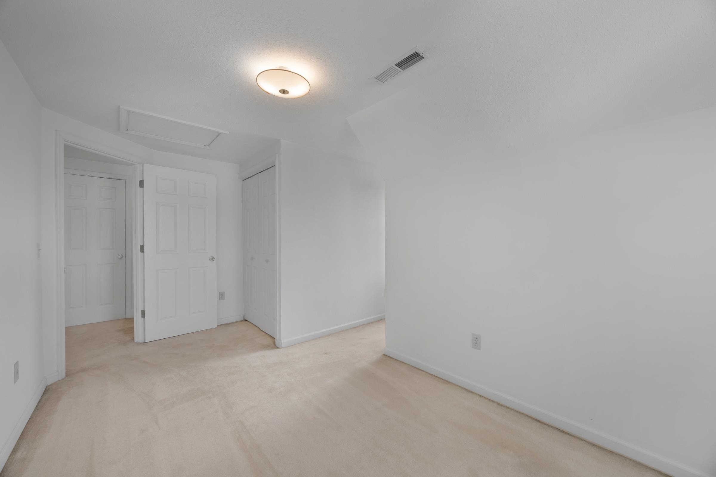113 SUN BRIAR CT, NEW MARKET, Virginia 22844, 3 Bedrooms Bedrooms, ,2 BathroomsBathrooms,Residential,113 SUN BRIAR CT,665772 MLS # 665772