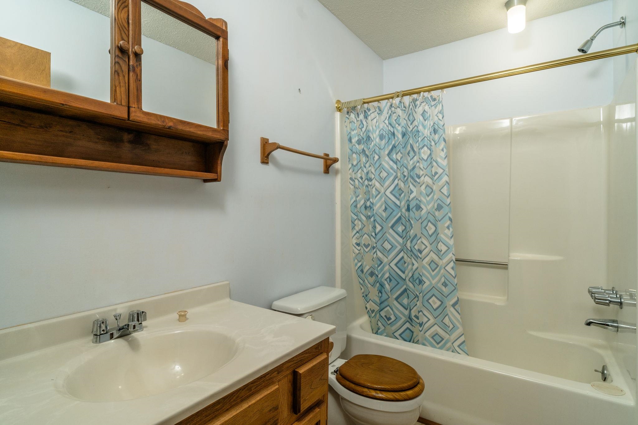 49 SUGARCAMP LN, STUARTS DRAFT, Virginia 24477, 3 Bedrooms Bedrooms, ,2 BathroomsBathrooms,Residential,49 SUGARCAMP LN,665777 MLS # 665777