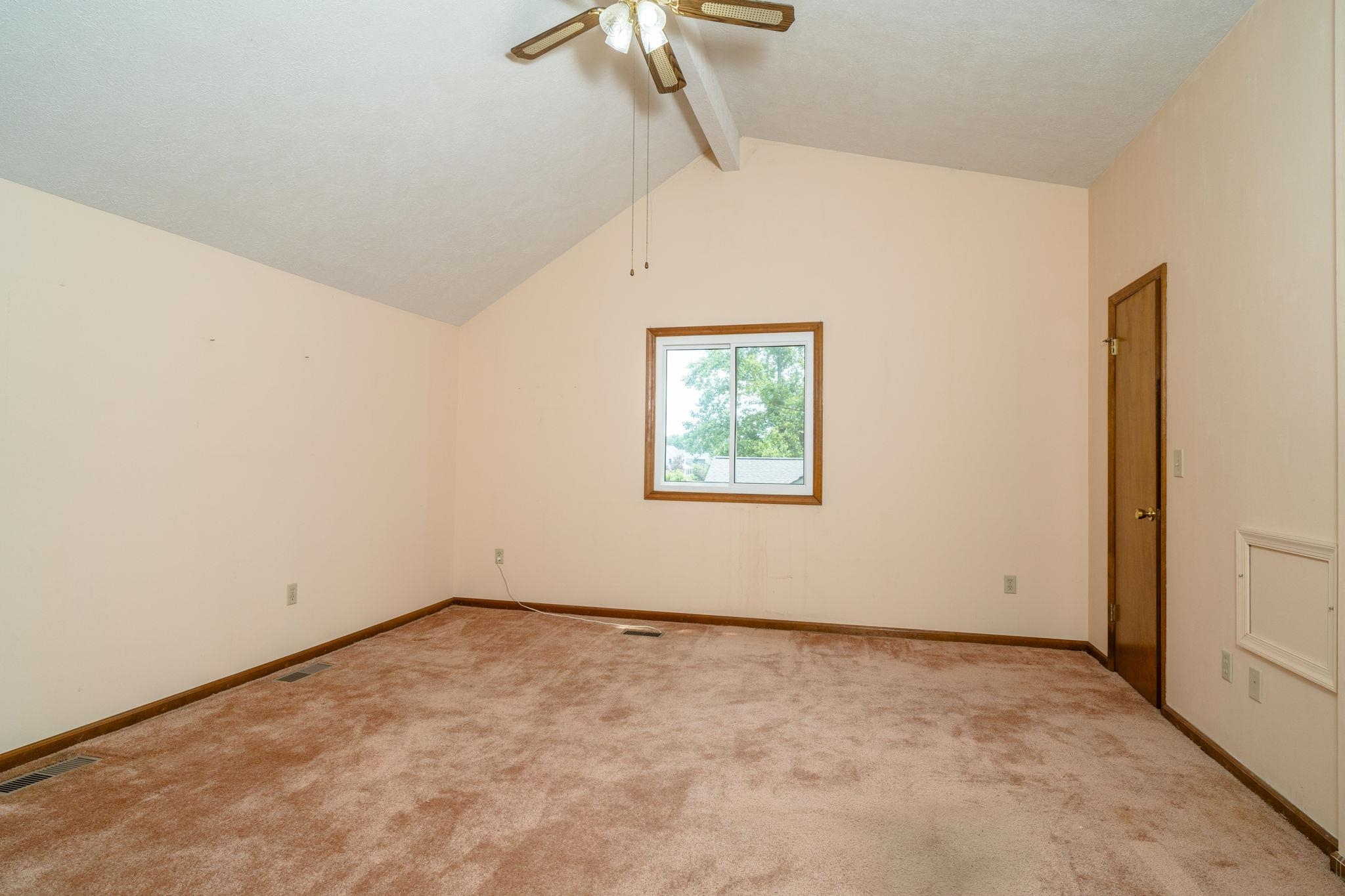 49 SUGARCAMP LN, STUARTS DRAFT, Virginia 24477, 3 Bedrooms Bedrooms, ,2 BathroomsBathrooms,Residential,49 SUGARCAMP LN,665777 MLS # 665777
