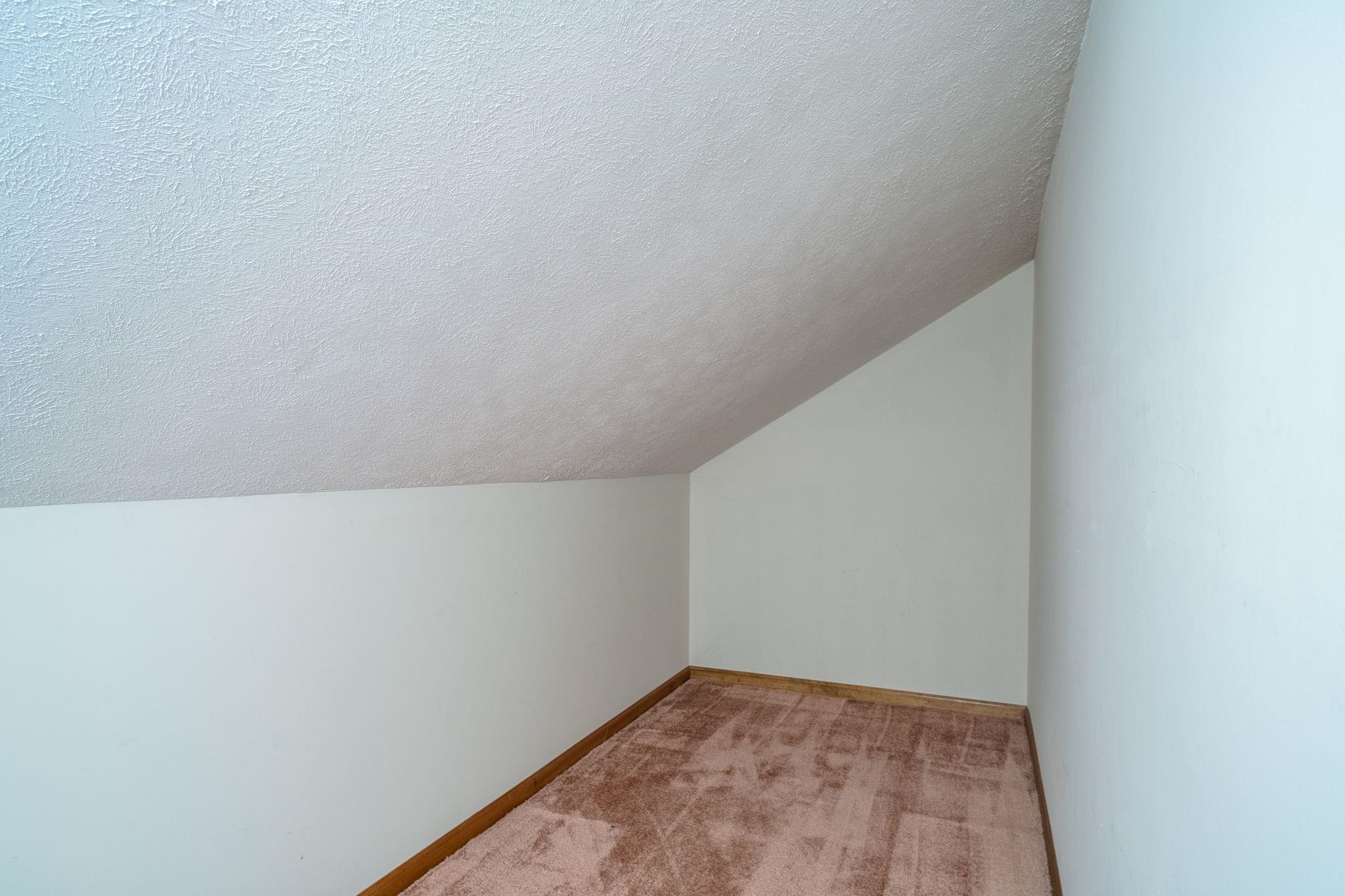 49 SUGARCAMP LN, STUARTS DRAFT, Virginia 24477, 3 Bedrooms Bedrooms, ,2 BathroomsBathrooms,Residential,49 SUGARCAMP LN,665777 MLS # 665777