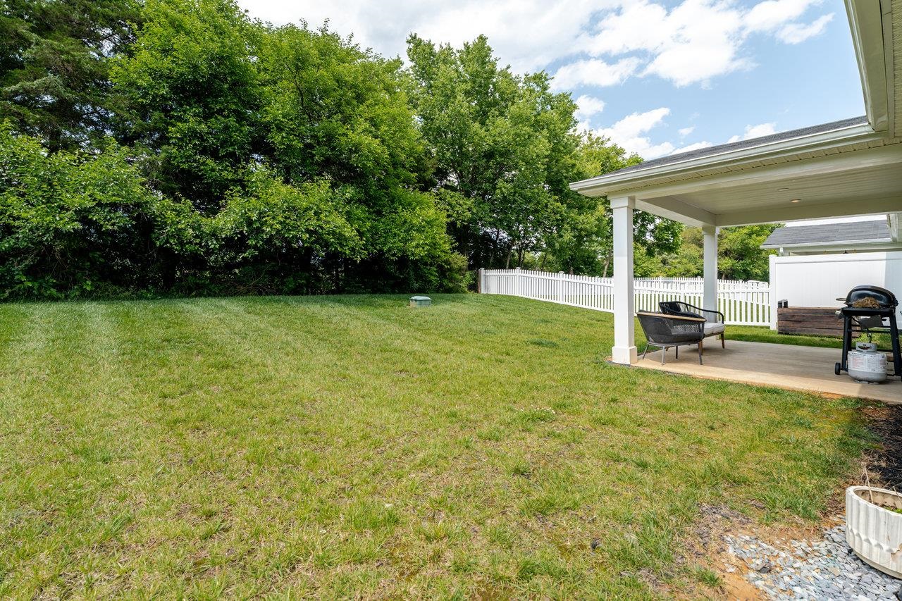 57 SOUTH PEAK DR, MCGAHEYSVILLE, Virginia 22840, 3 Bedrooms Bedrooms, ,2 BathroomsBathrooms,Residential,57 SOUTH PEAK DR,665778 MLS # 665778