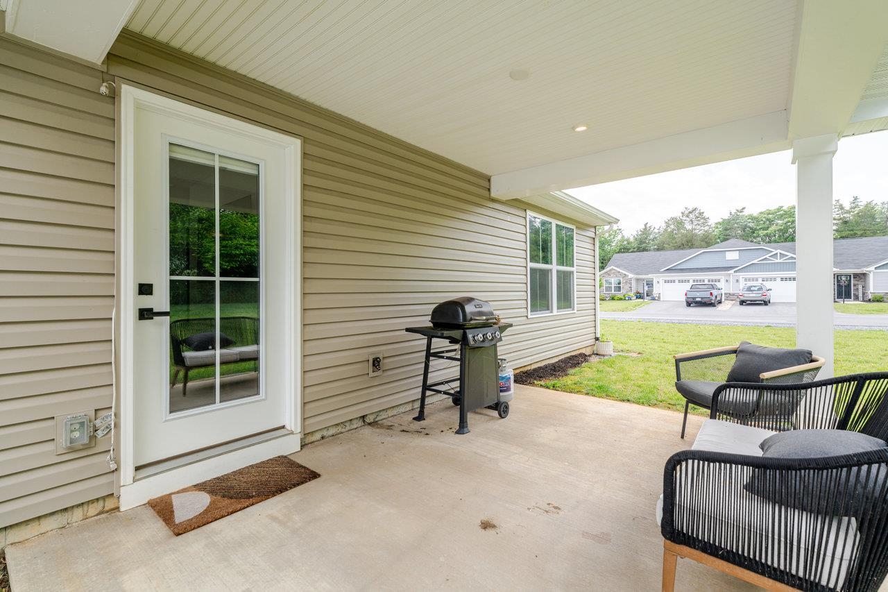 57 SOUTH PEAK DR, MCGAHEYSVILLE, Virginia 22840, 3 Bedrooms Bedrooms, ,2 BathroomsBathrooms,Residential,57 SOUTH PEAK DR,665778 MLS # 665778