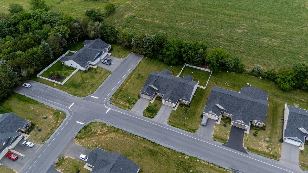 57 SOUTH PEAK DR, MCGAHEYSVILLE, Virginia 22840, 3 Bedrooms Bedrooms, ,2 BathroomsBathrooms,Residential,57 SOUTH PEAK DR,665778 MLS # 665778