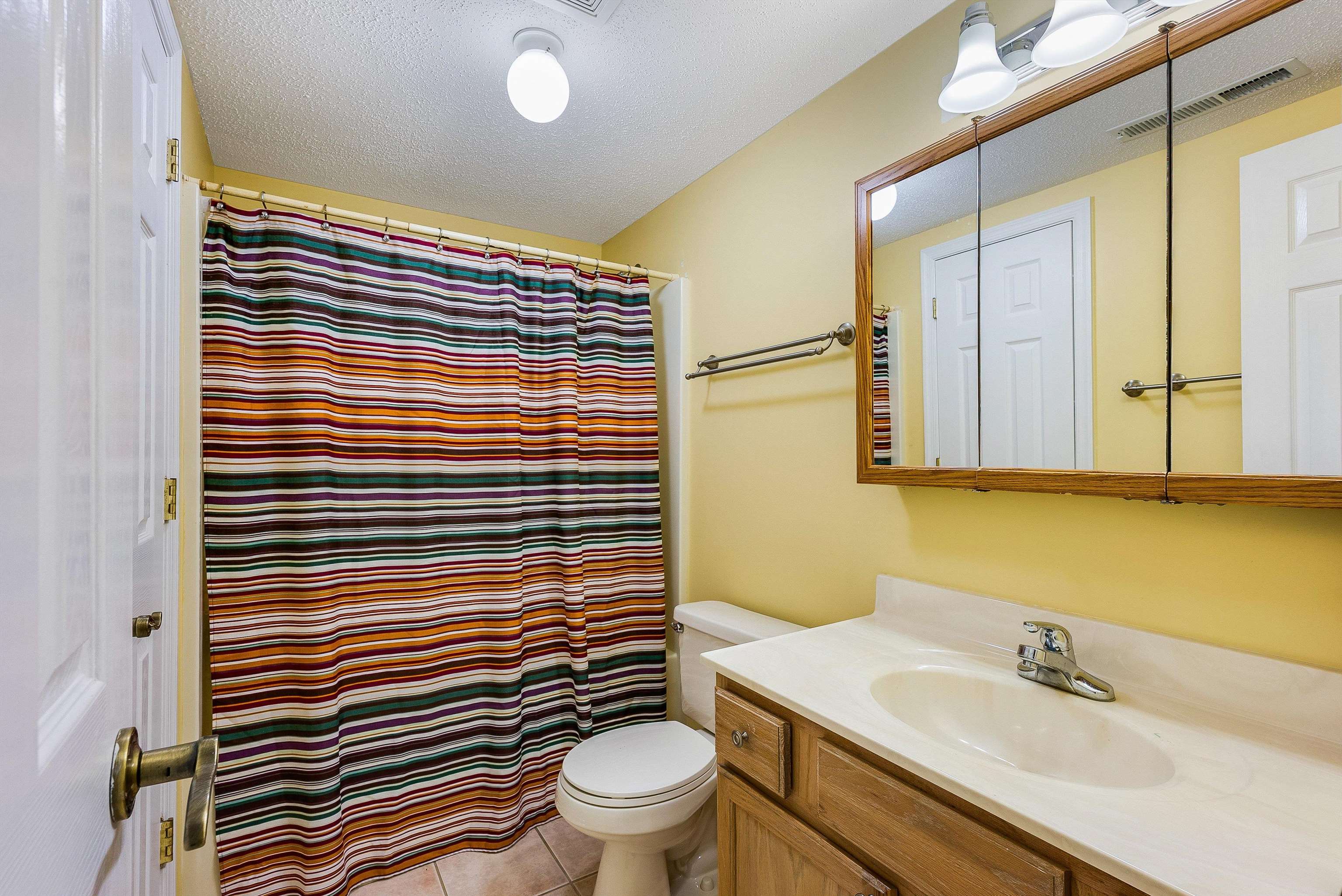 4056 PALMER RD, MCGAHEYSVILLE, Virginia 22840, 5 Bedrooms Bedrooms, ,4 BathroomsBathrooms,Residential,4056 PALMER RD,665780 MLS # 665780