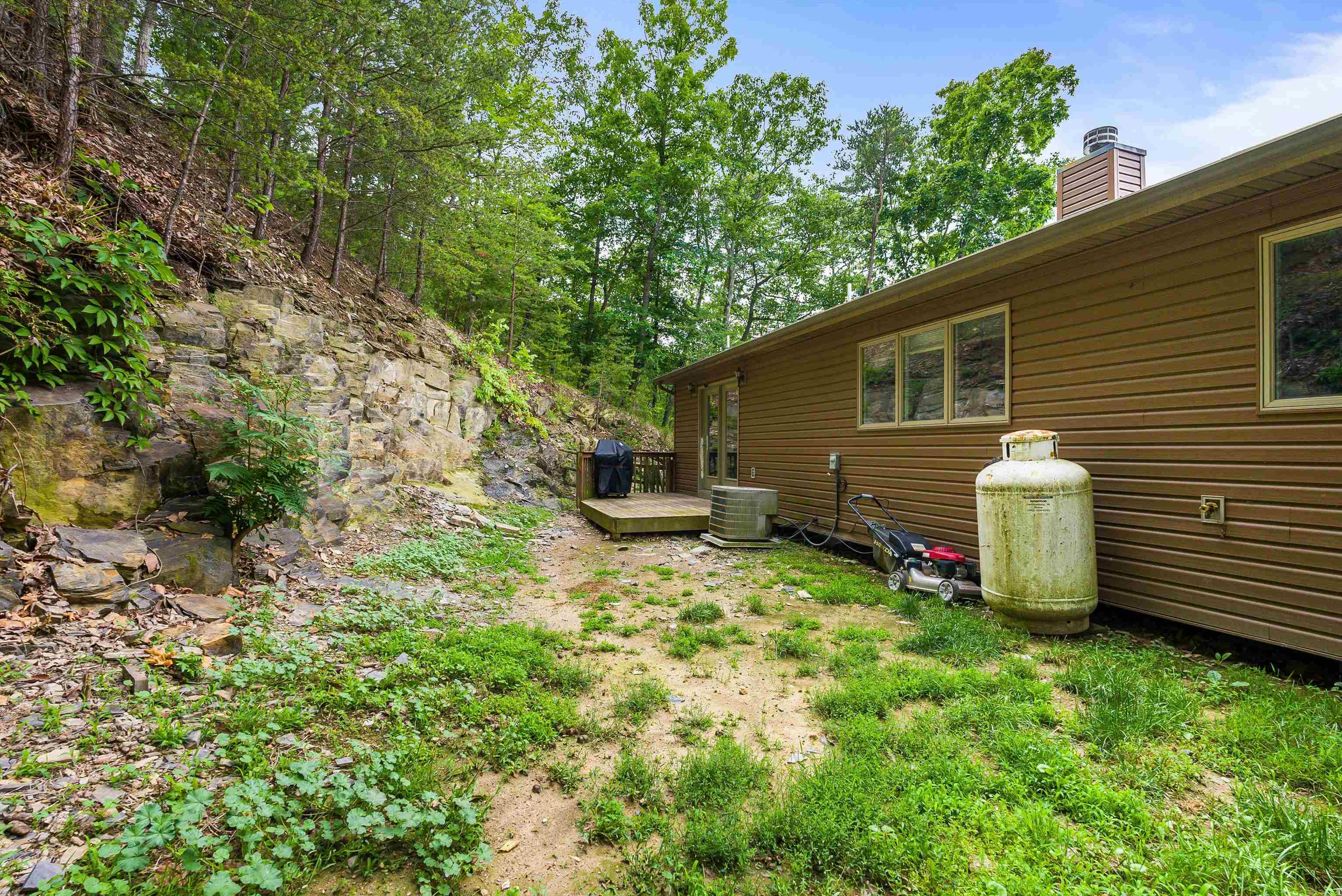 4056 PALMER RD, MCGAHEYSVILLE, Virginia 22840, 5 Bedrooms Bedrooms, ,4 BathroomsBathrooms,Residential,4056 PALMER RD,665780 MLS # 665780
