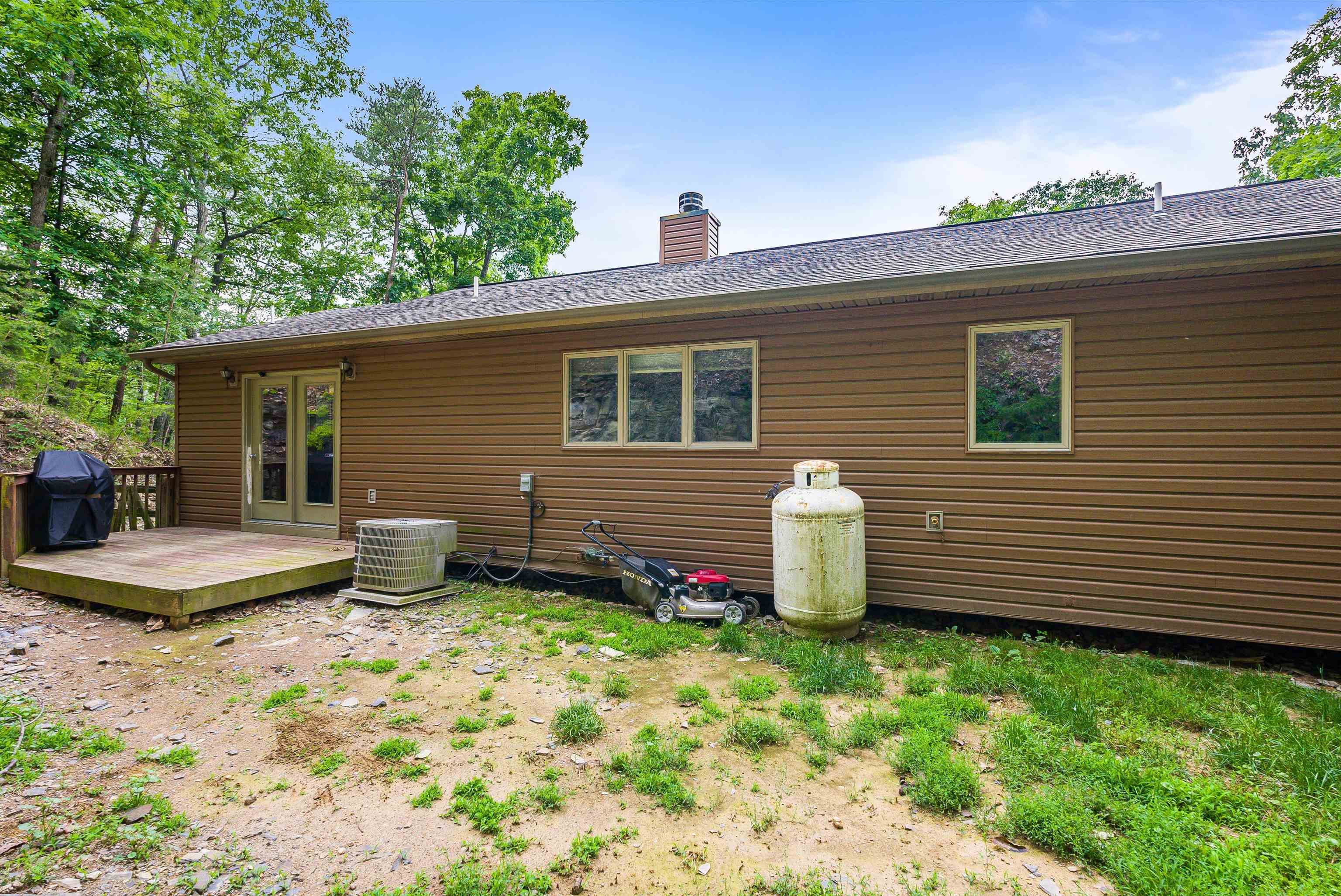 4056 PALMER RD, MCGAHEYSVILLE, Virginia 22840, 5 Bedrooms Bedrooms, ,4 BathroomsBathrooms,Residential,4056 PALMER RD,665780 MLS # 665780