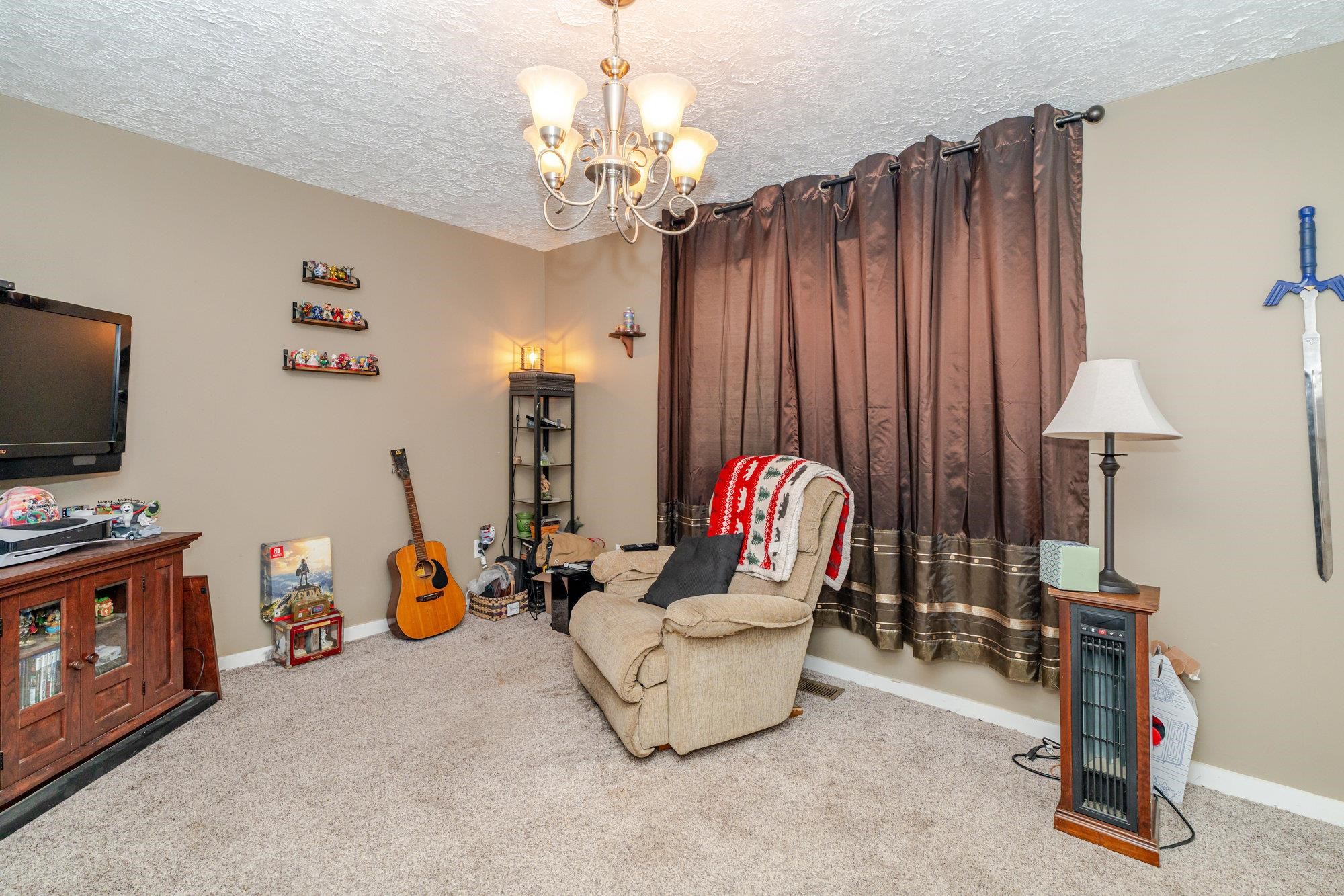 257 EDGEWOOD DR, SHENANDOAH, Virginia 22849, 3 Bedrooms Bedrooms, ,2 BathroomsBathrooms,Residential,257 EDGEWOOD DR,665784 MLS # 665784