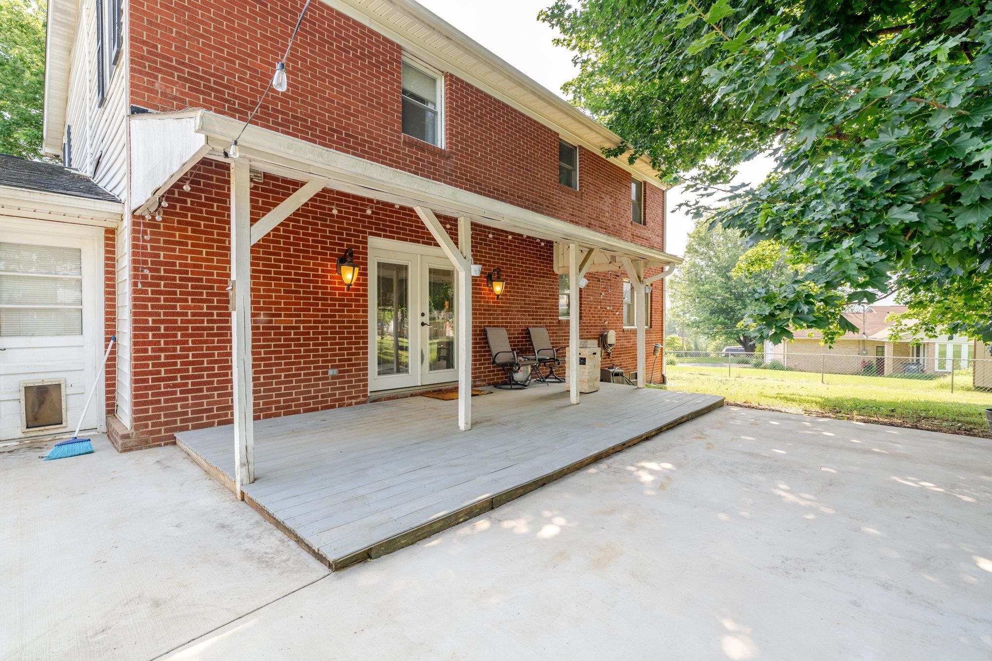 257 EDGEWOOD DR, SHENANDOAH, Virginia 22849, 3 Bedrooms Bedrooms, ,2 BathroomsBathrooms,Residential,257 EDGEWOOD DR,665784 MLS # 665784