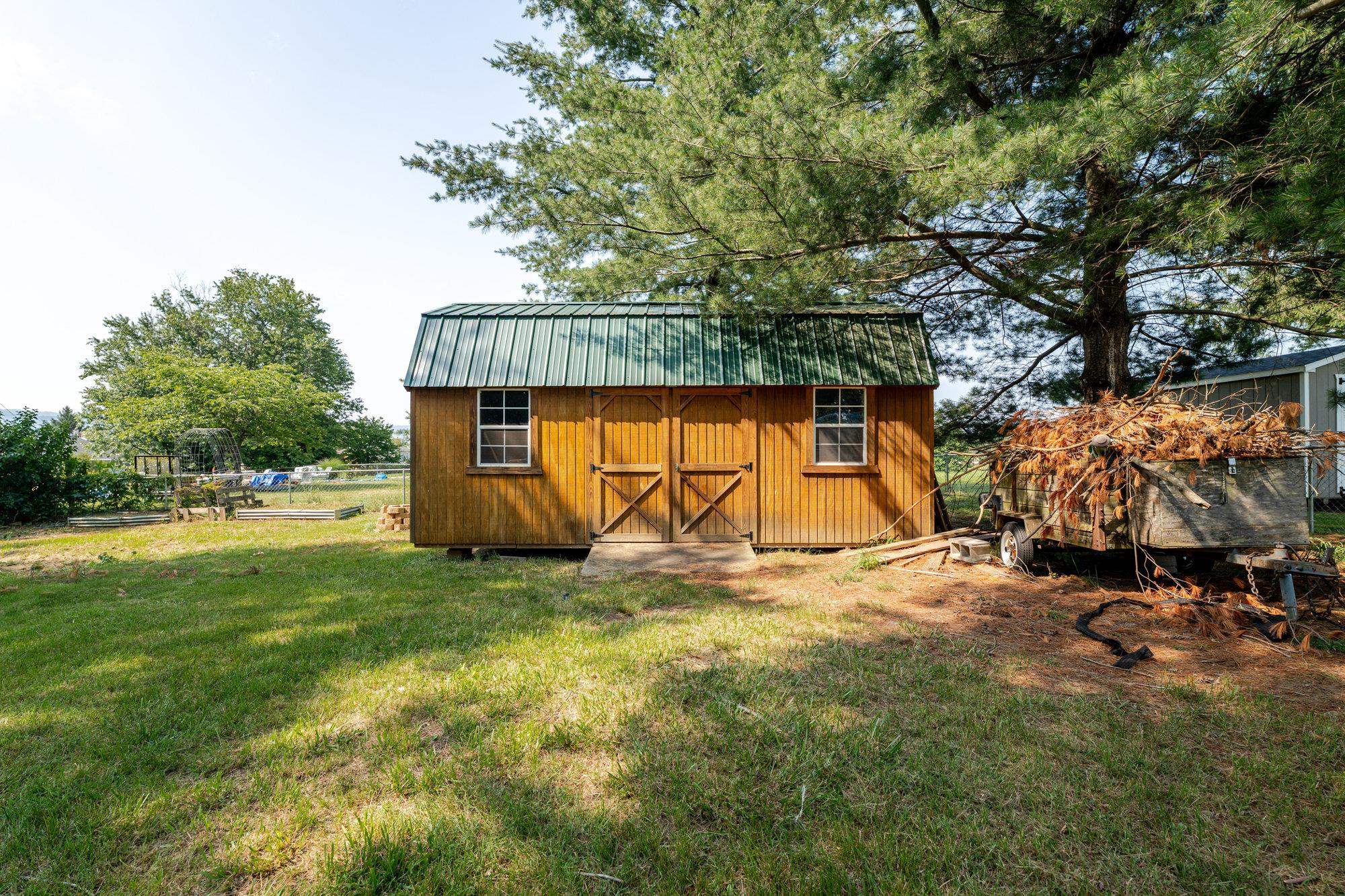 257 EDGEWOOD DR, SHENANDOAH, Virginia 22849, 3 Bedrooms Bedrooms, ,2 BathroomsBathrooms,Residential,257 EDGEWOOD DR,665784 MLS # 665784