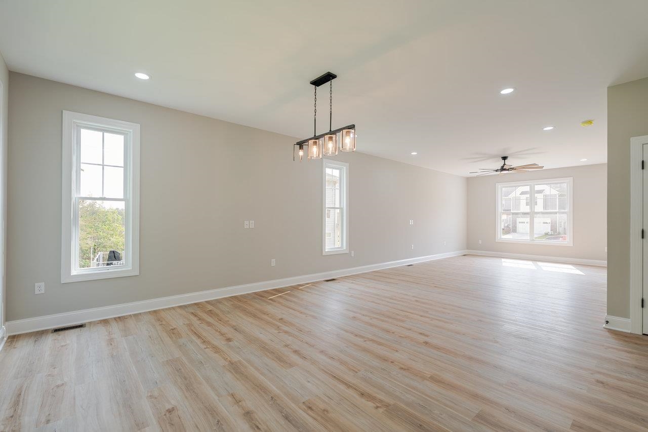 4125 ROMNEY CT, ROCKINGHAM, Virginia 22802, 5 Bedrooms Bedrooms, ,3 BathroomsBathrooms,Residential,4125 ROMNEY CT,665787 MLS # 665787