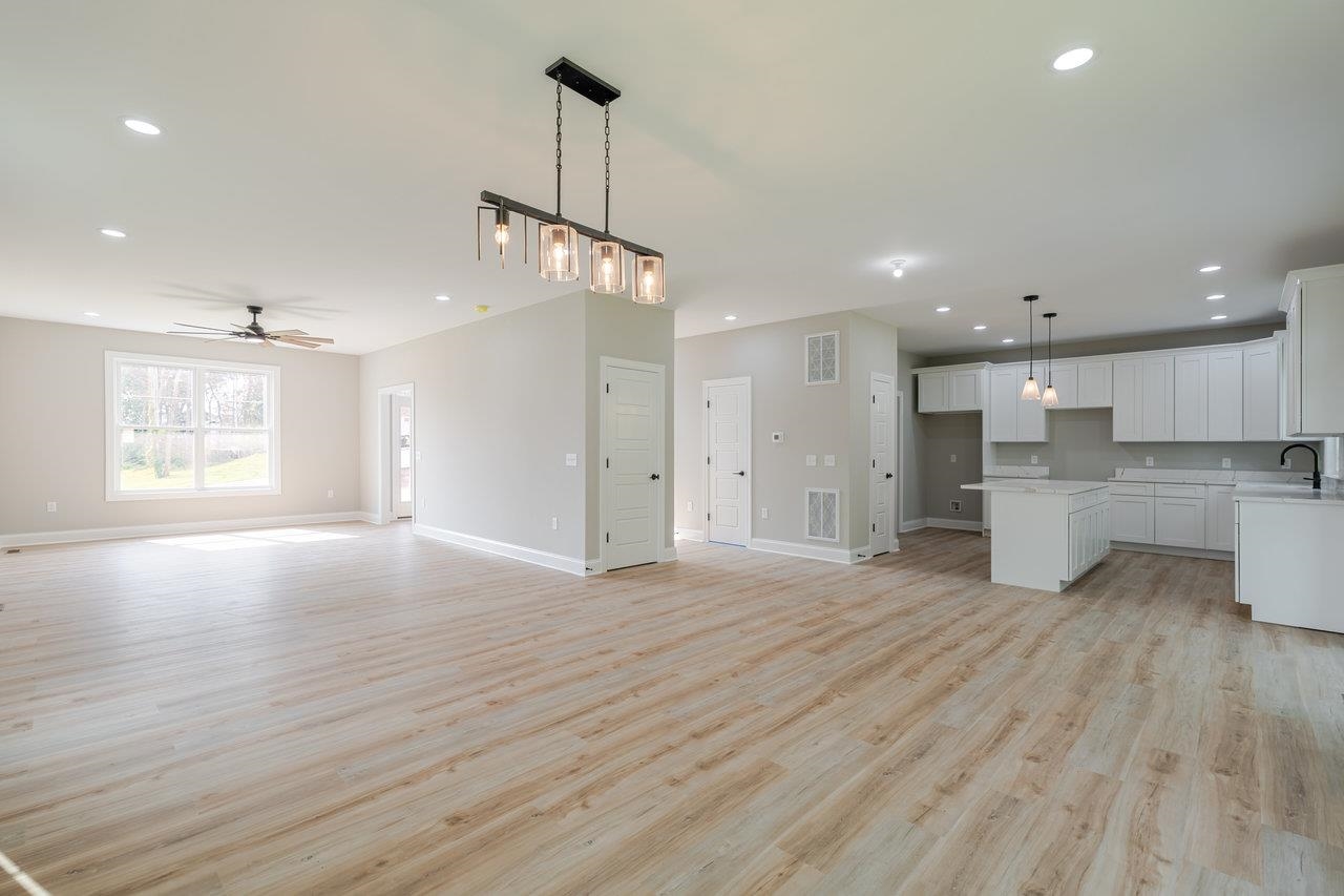 4125 ROMNEY CT, ROCKINGHAM, Virginia 22802, 5 Bedrooms Bedrooms, ,3 BathroomsBathrooms,Residential,4125 ROMNEY CT,665787 MLS # 665787