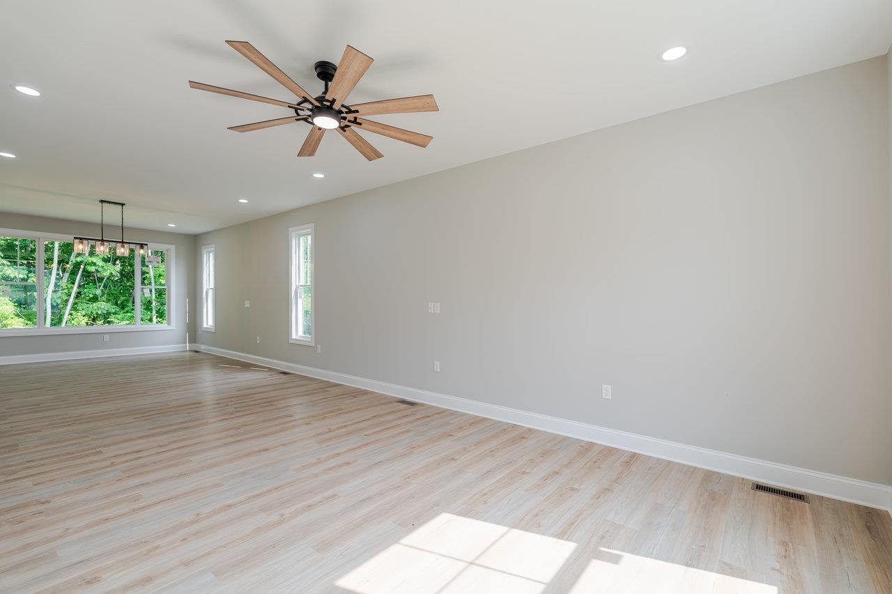 4125 ROMNEY CT, ROCKINGHAM, Virginia 22802, 5 Bedrooms Bedrooms, ,3 BathroomsBathrooms,Residential,4125 ROMNEY CT,665787 MLS # 665787