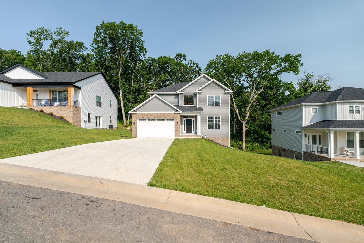 4125 ROMNEY CT, ROCKINGHAM, Virginia 22802, 5 Bedrooms Bedrooms, ,3 BathroomsBathrooms,Residential,4125 ROMNEY CT,665787 MLS # 665787