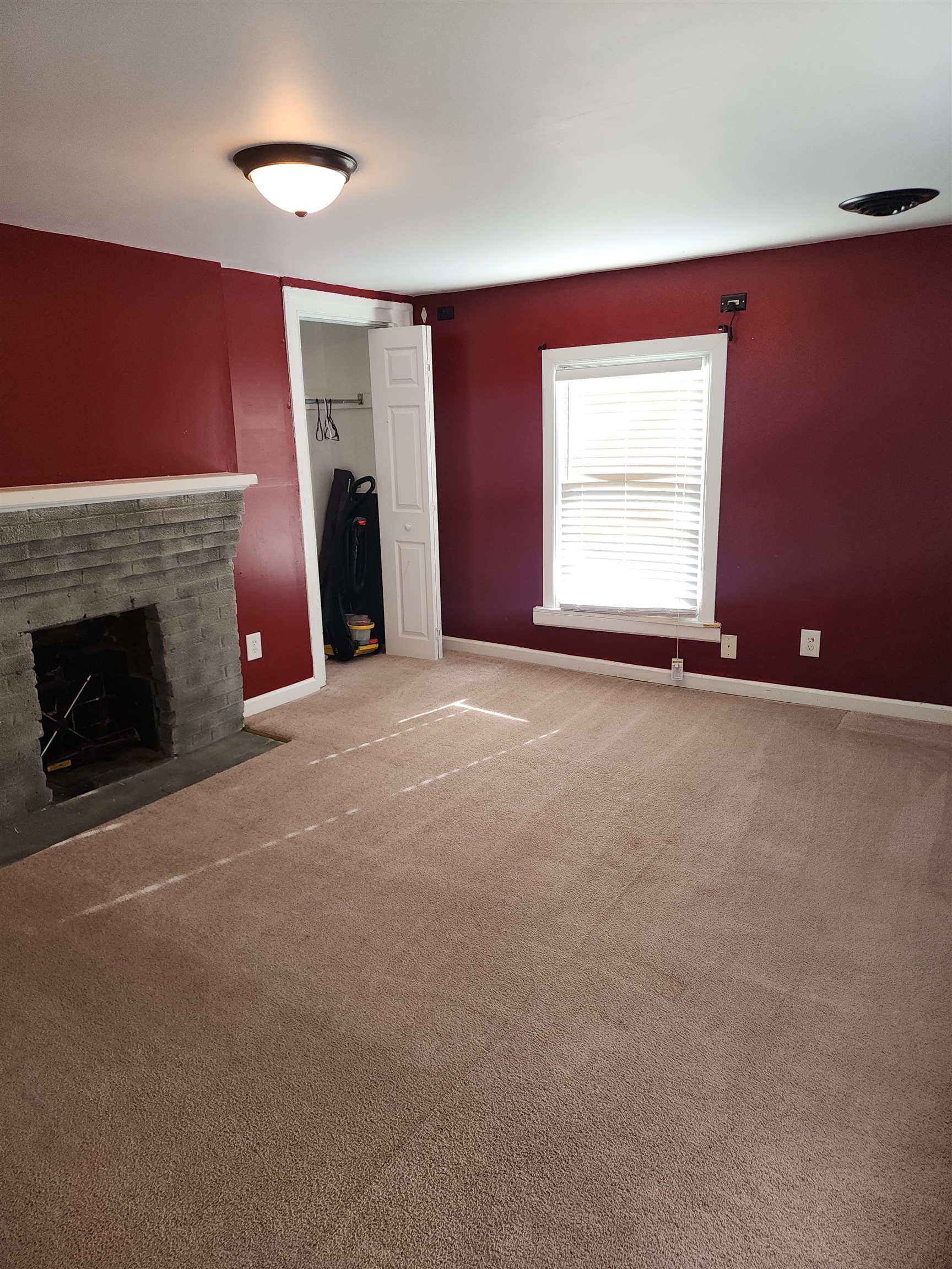1111 MAPLE ST, STAUNTON, Virginia 24401, 3 Bedrooms Bedrooms, ,2 BathroomsBathrooms,Residential,1111 MAPLE ST,665794 MLS # 665794