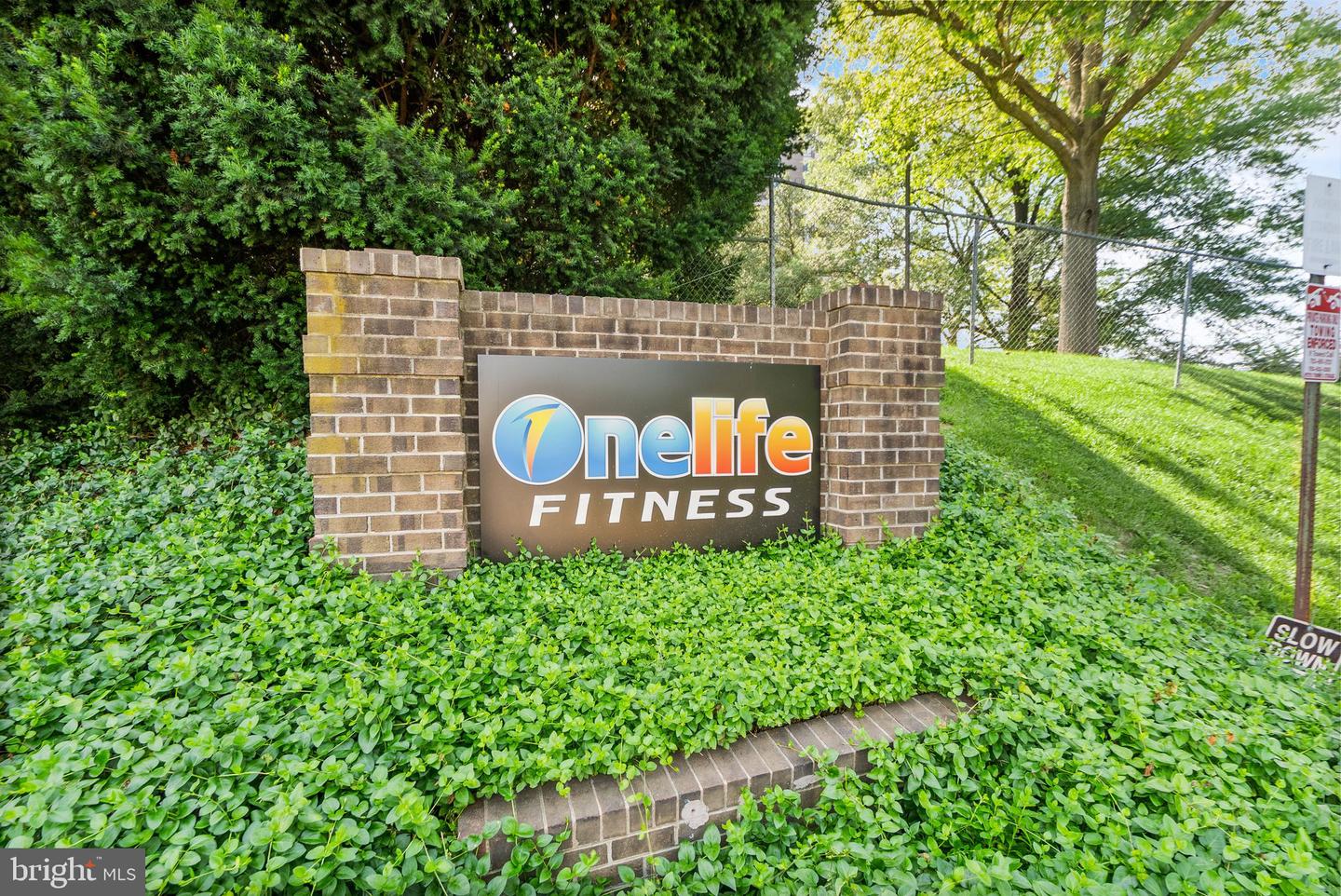 1800 OLD MEADOW RD #1218, MCLEAN, Virginia 22102, 2 Bedrooms Bedrooms, ,2 BathroomsBathrooms,Residential,For sale,1800 OLD MEADOW RD #1218,VAFX2240152 MLS # VAFX2240152