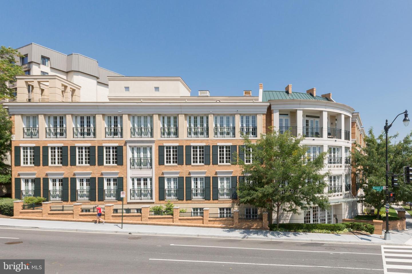 2501 WISCONSIN AVE NW #2, WASHINGTON, District Of Columbia 20007, 3 Bedrooms Bedrooms, ,2 BathroomsBathrooms,Residential,For sale,2501 WISCONSIN AVE NW #2,DCDC2200340 MLS # DCDC2200340