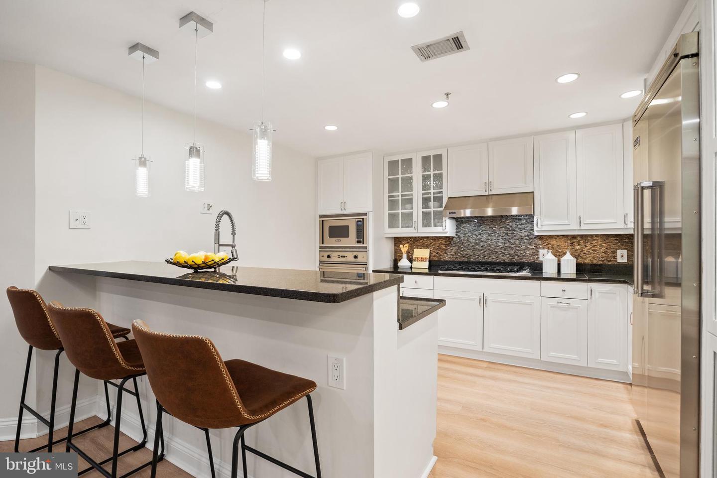 2501 WISCONSIN AVE NW #2, WASHINGTON, District Of Columbia 20007, 3 Bedrooms Bedrooms, ,2 BathroomsBathrooms,Residential,For sale,2501 WISCONSIN AVE NW #2,DCDC2200340 MLS # DCDC2200340
