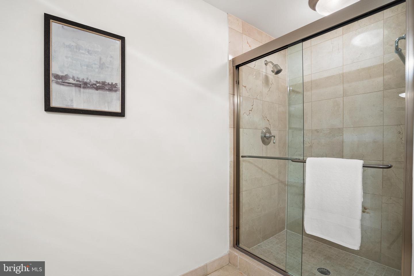 2501 WISCONSIN AVE NW #2, WASHINGTON, District Of Columbia 20007, 3 Bedrooms Bedrooms, ,2 BathroomsBathrooms,Residential,For sale,2501 WISCONSIN AVE NW #2,DCDC2200340 MLS # DCDC2200340
