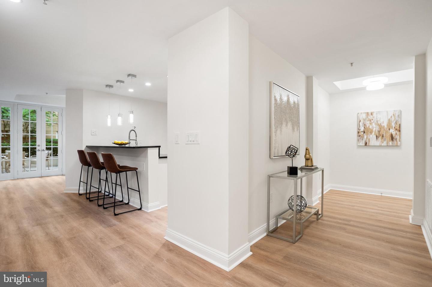 2501 WISCONSIN AVE NW #2, WASHINGTON, District Of Columbia 20007, 3 Bedrooms Bedrooms, ,2 BathroomsBathrooms,Residential,For sale,2501 WISCONSIN AVE NW #2,DCDC2200340 MLS # DCDC2200340