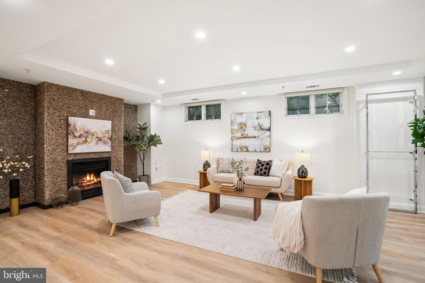 2501 WISCONSIN AVE NW #2, WASHINGTON, District Of Columbia 20007, 3 Bedrooms Bedrooms, ,2 BathroomsBathrooms,Residential,For sale,2501 WISCONSIN AVE NW #2,DCDC2200340 MLS # DCDC2200340
