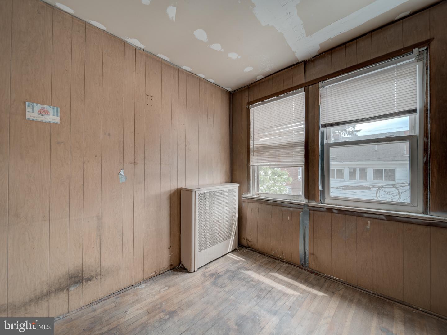 820 TUCKERMAN ST NW, WASHINGTON, District Of Columbia 20011, 3 Bedrooms Bedrooms, ,1 BathroomBathrooms,Residential,For sale,820 TUCKERMAN ST NW,DCDC2200350 MLS # DCDC2200350
