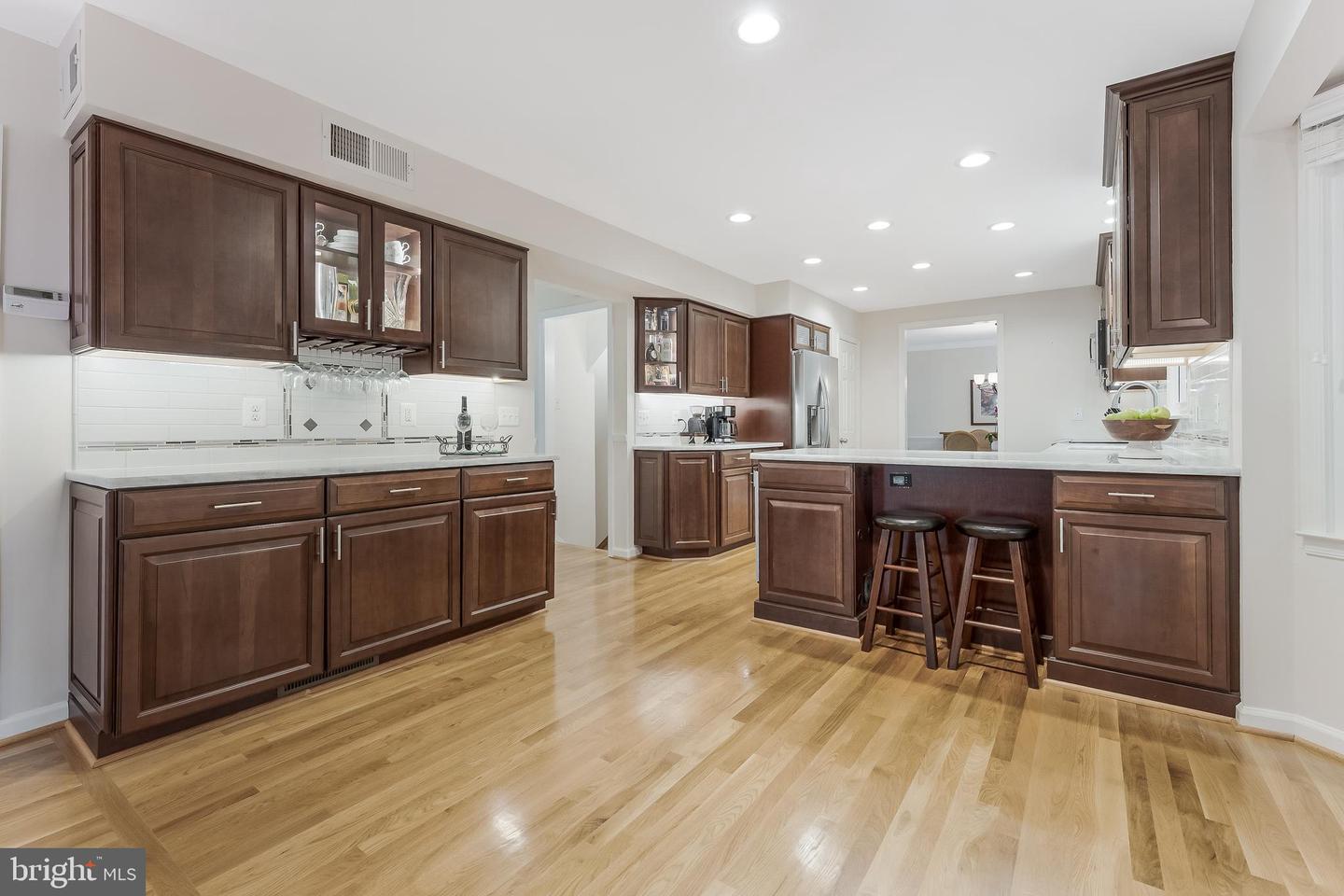 21119 DEEP FURROW CT, ASHBURN, Virginia 20147, 5 Bedrooms Bedrooms, ,3 BathroomsBathrooms,Residential,For sale,21119 DEEP FURROW CT,VALO2096302 MLS # VALO2096302