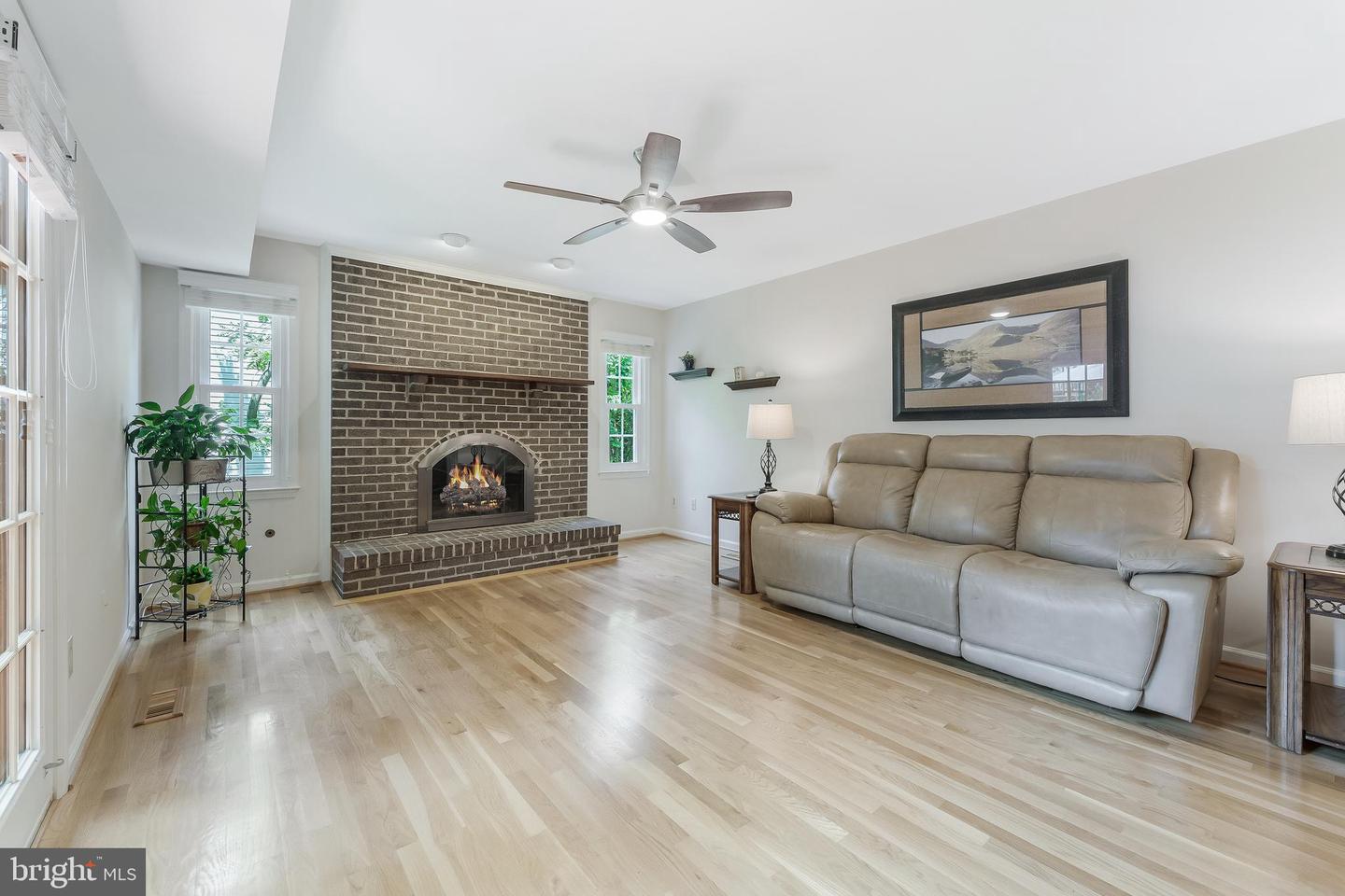 21119 DEEP FURROW CT, ASHBURN, Virginia 20147, 5 Bedrooms Bedrooms, ,3 BathroomsBathrooms,Residential,For sale,21119 DEEP FURROW CT,VALO2096302 MLS # VALO2096302