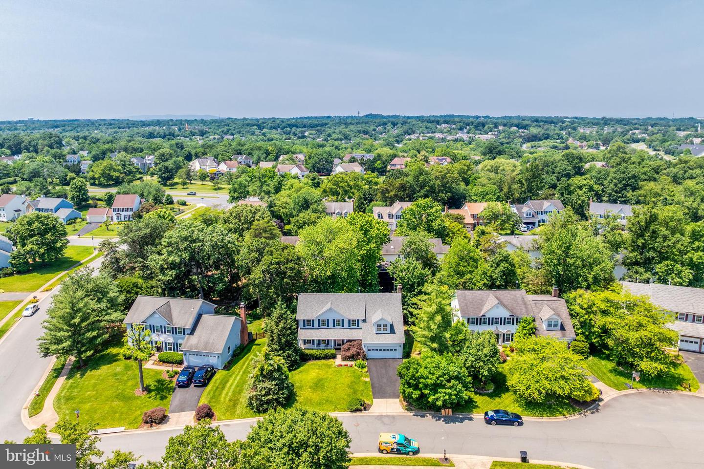 21119 DEEP FURROW CT, ASHBURN, Virginia 20147, 5 Bedrooms Bedrooms, ,3 BathroomsBathrooms,Residential,For sale,21119 DEEP FURROW CT,VALO2096302 MLS # VALO2096302